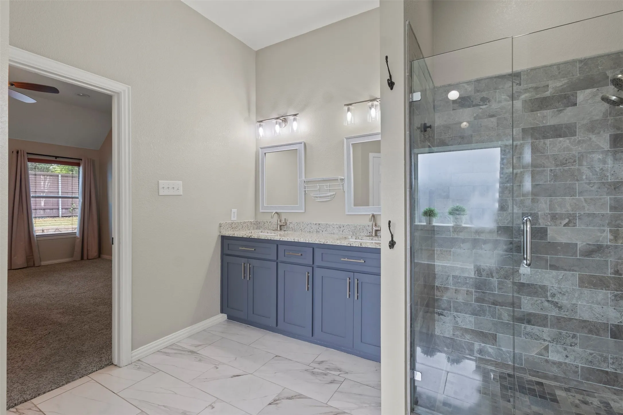 Single Family Residence For Rent in Collin County , 205 High Meadow Court, Royse City, Texas 75189, 4 Bedroom, 2 Bathroom, 2 Garage spaces, 2,233 Sqft, built in 2006, mls#21392390, Real Estate Agent in Royse City, Homes For Rent in Collin county, Homes For Rent in Royse City, Realtor in Royse City Texas, Real Estate Brokerage Independent Realty Texas, Luminita Cordes Realtor