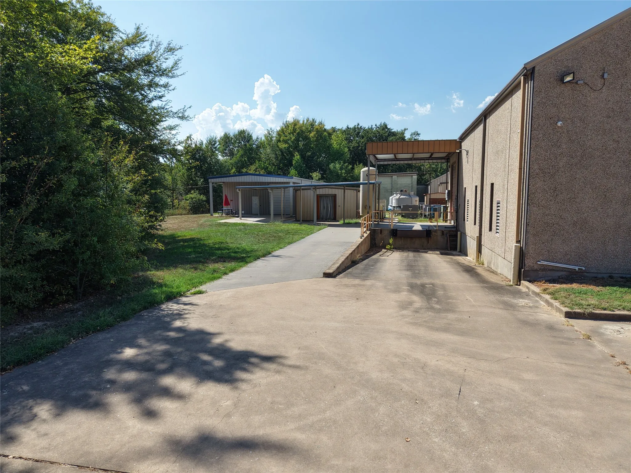 Industrial For Sale in Wood County , 4533 N Fm 312, Winnsboro, Texas 75494, 0, 0, Garage spaces, 0 Sqft, built in 1989, mls#21393205, Real Estate Agent in Winnsboro, Homes For Sale in Wood county, Homes For Sale in Winnsboro, Realtor in Winnsboro Texas, Real Estate Brokerage Independent Realty Texas, Luminita Cordes Realtor