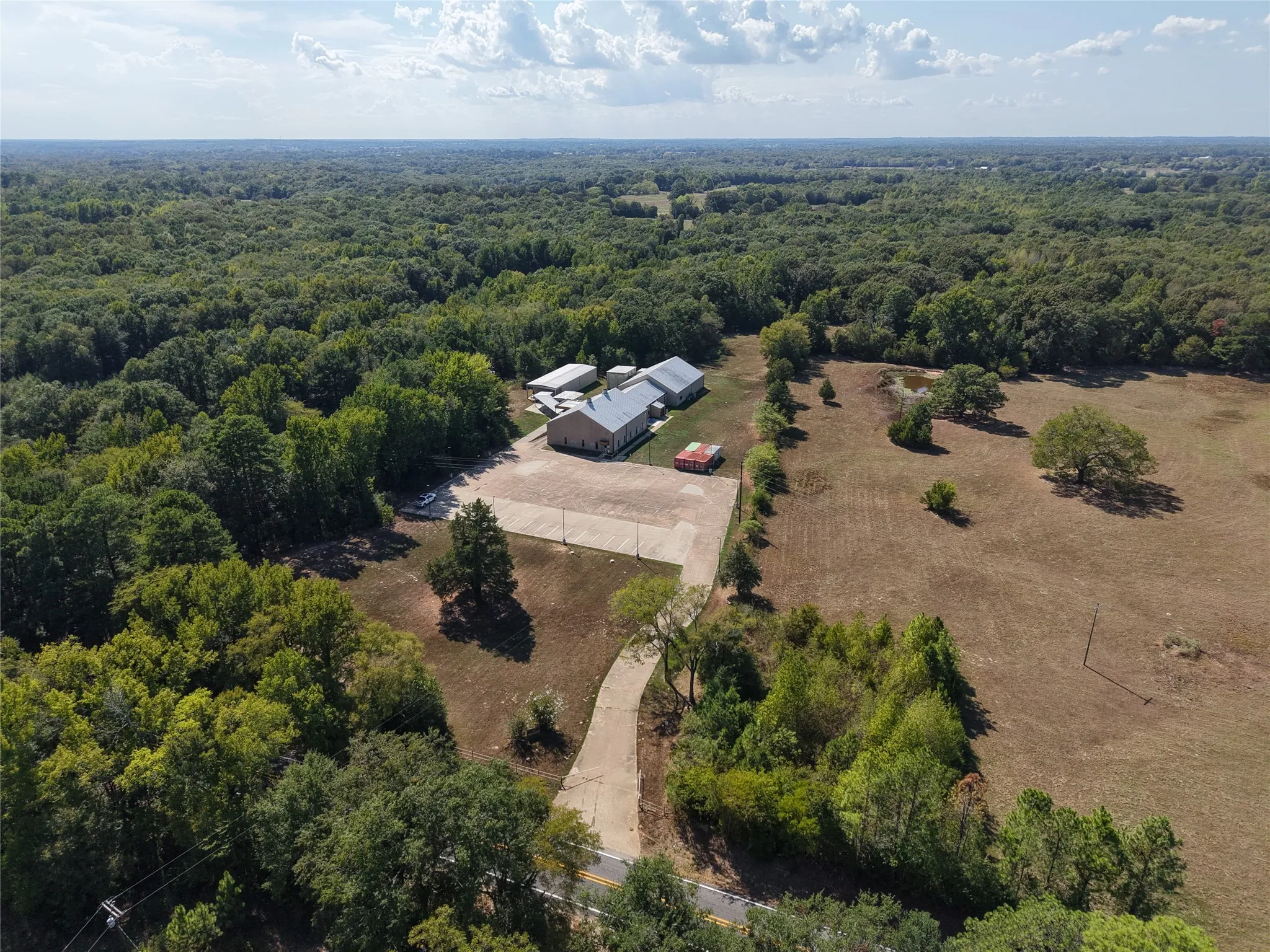 Industrial For Sale in Wood County , 4533 N Fm 312, Winnsboro, Texas 75494, 0, 0, Garage spaces, 0 Sqft, built in 1989, mls#21393205, Real Estate Agent in Winnsboro, Homes For Sale in Wood county, Homes For Sale in Winnsboro, Realtor in Winnsboro Texas, Real Estate Brokerage Independent Realty Texas, Luminita Cordes Realtor
