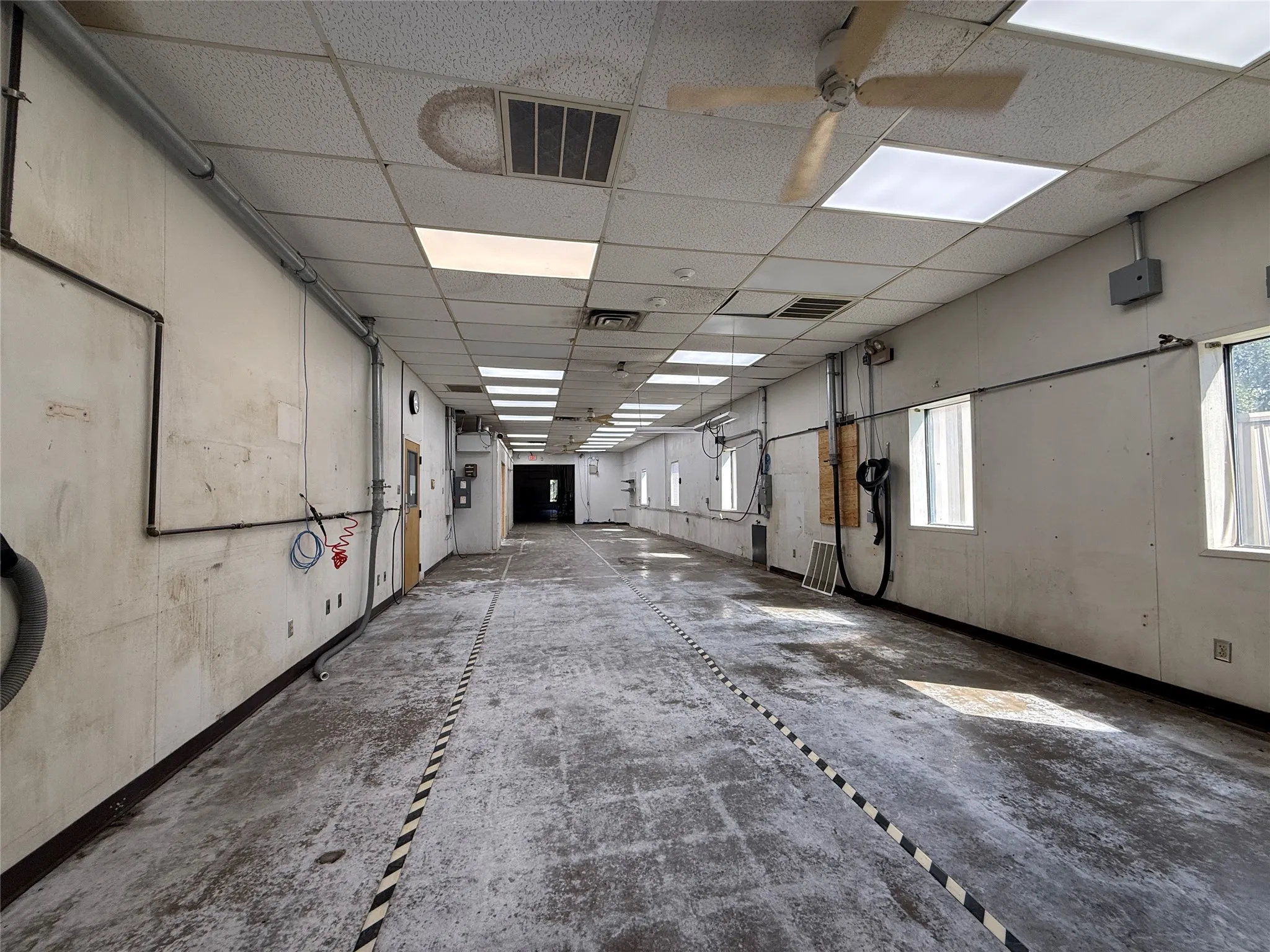 Industrial For Sale in Wood County , 4533 N Fm 312, Winnsboro, Texas 75494, 0, 0, Garage spaces, 0 Sqft, built in 1989, mls#21393205, Real Estate Agent in Winnsboro, Homes For Sale in Wood county, Homes For Sale in Winnsboro, Realtor in Winnsboro Texas, Real Estate Brokerage Independent Realty Texas, Luminita Cordes Realtor
