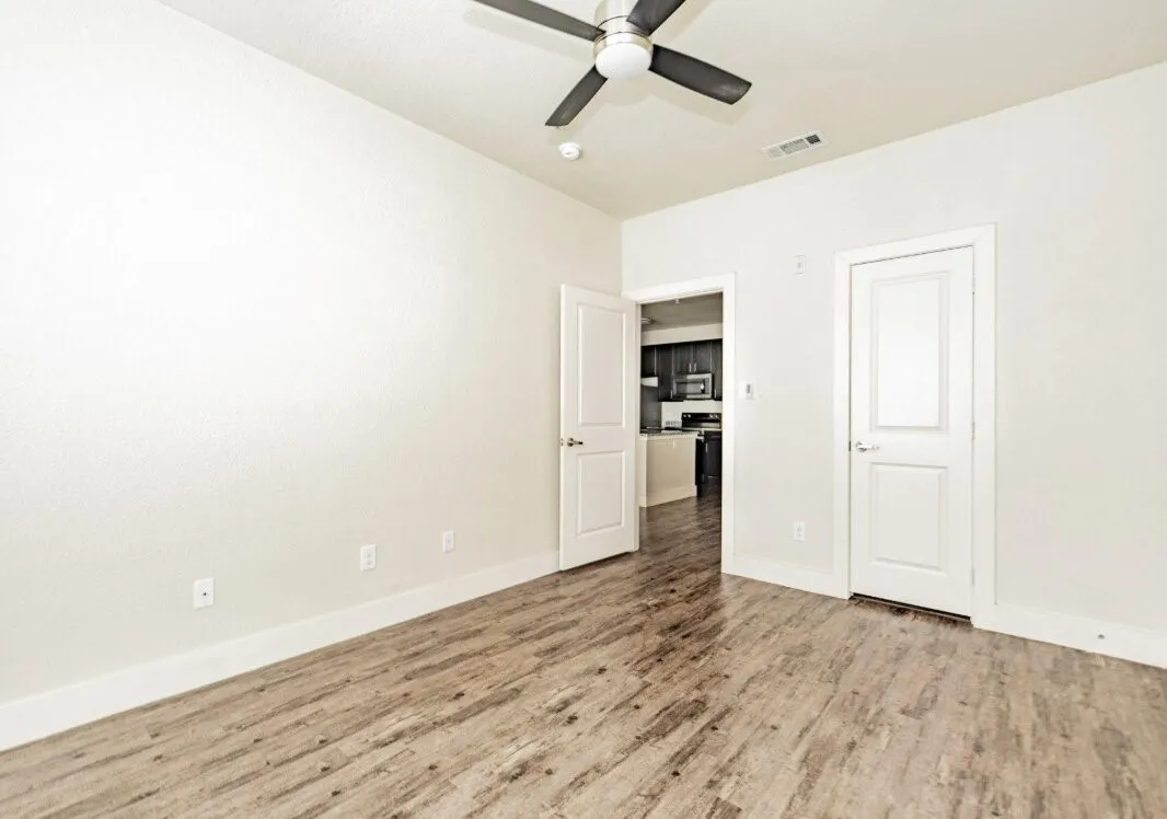 Apartment For Rent in Dallas County , 3221 Elihu Street 306, Dallas, Texas 75210, 2 Bedroom, 2 Bathroom, Garage spaces, 1,166 Sqft, built in 2014, mls#21393492, Real Estate Agent in Dallas, Homes For Rent in Dallas county, Homes For Rent in Dallas, Realtor in Dallas Texas, Real Estate Brokerage Independent Realty Texas, Luminita Cordes Realtor