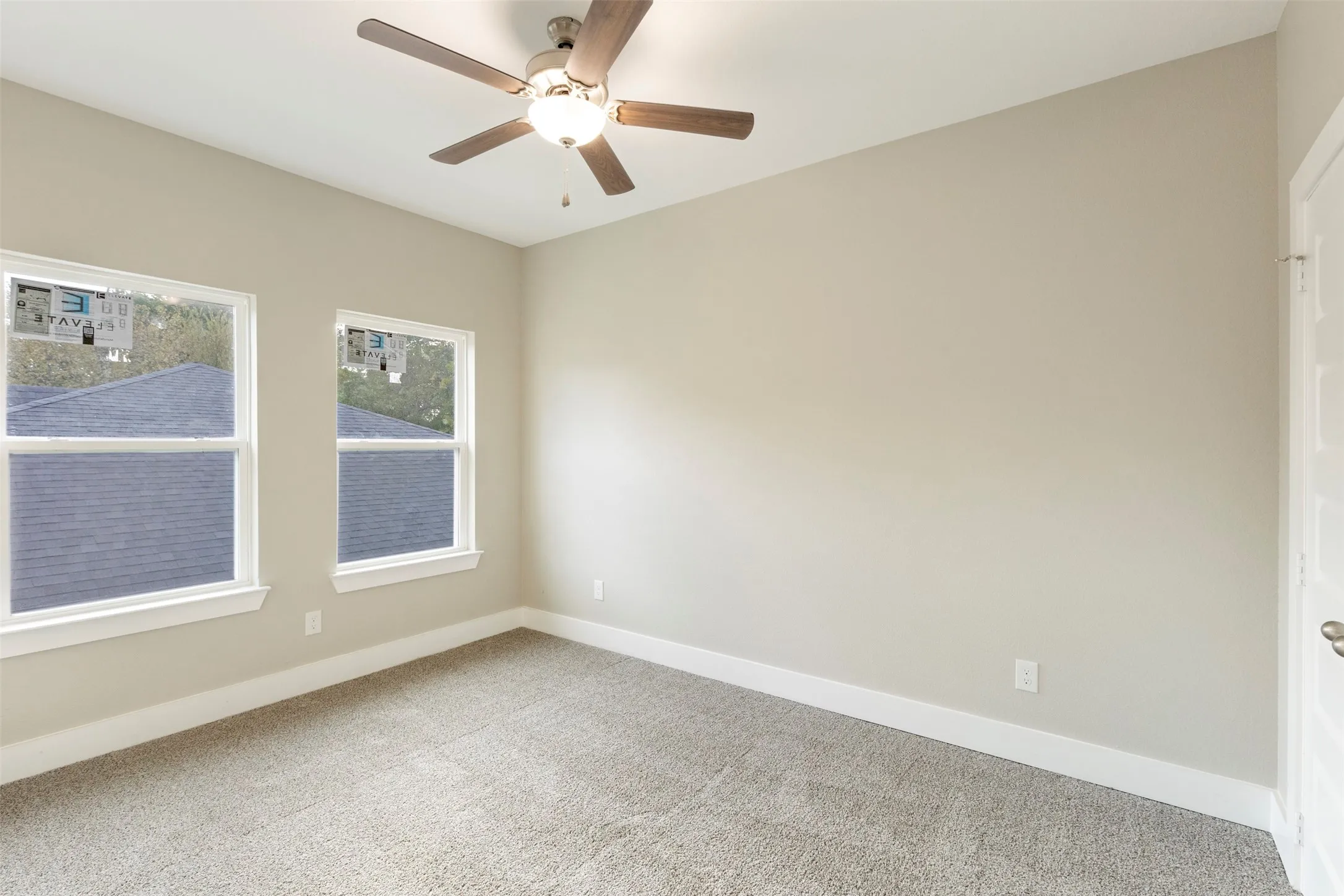 Single Family Residence For Sale in Dallas County , 4311 Montie Street, Dallas, Texas 75210, 3 Bedroom, 3 Bathroom, 1 Garage spaces, 1,695 Sqft, built in 2023, mls#21393192, Real Estate Agent in Dallas, Homes For Sale in Dallas county, Homes For Sale in Dallas, Realtor in Dallas Texas, Real Estate Brokerage Independent Realty Texas, Luminita Cordes Realtor