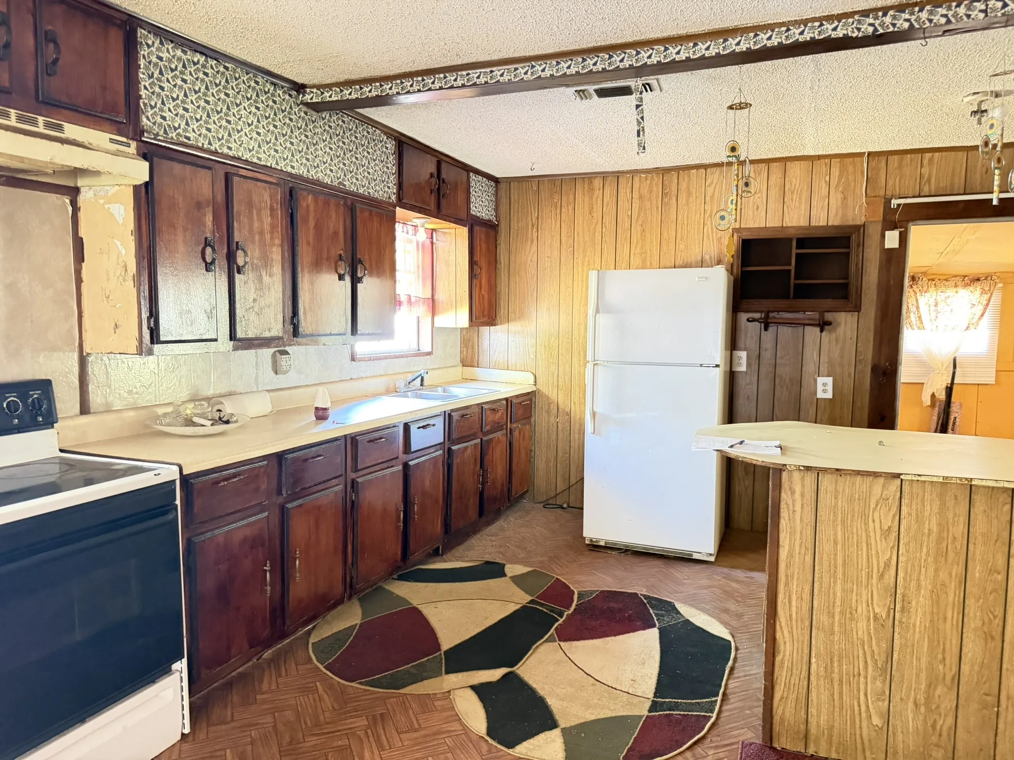 Single Family Residence For Sale in Titus County , 1410 W 9th Street, Mt Pleasant, Texas 75455, 3 Bedroom, 2 Bathroom, Garage spaces, 1,294 Sqft, built in 1953, mls#21393497, Real Estate Agent in Mt Pleasant, Homes For Sale in Titus county, Homes For Sale in Mt Pleasant, Realtor in Mt Pleasant Texas, Real Estate Brokerage Independent Realty Texas, Luminita Cordes Realtor