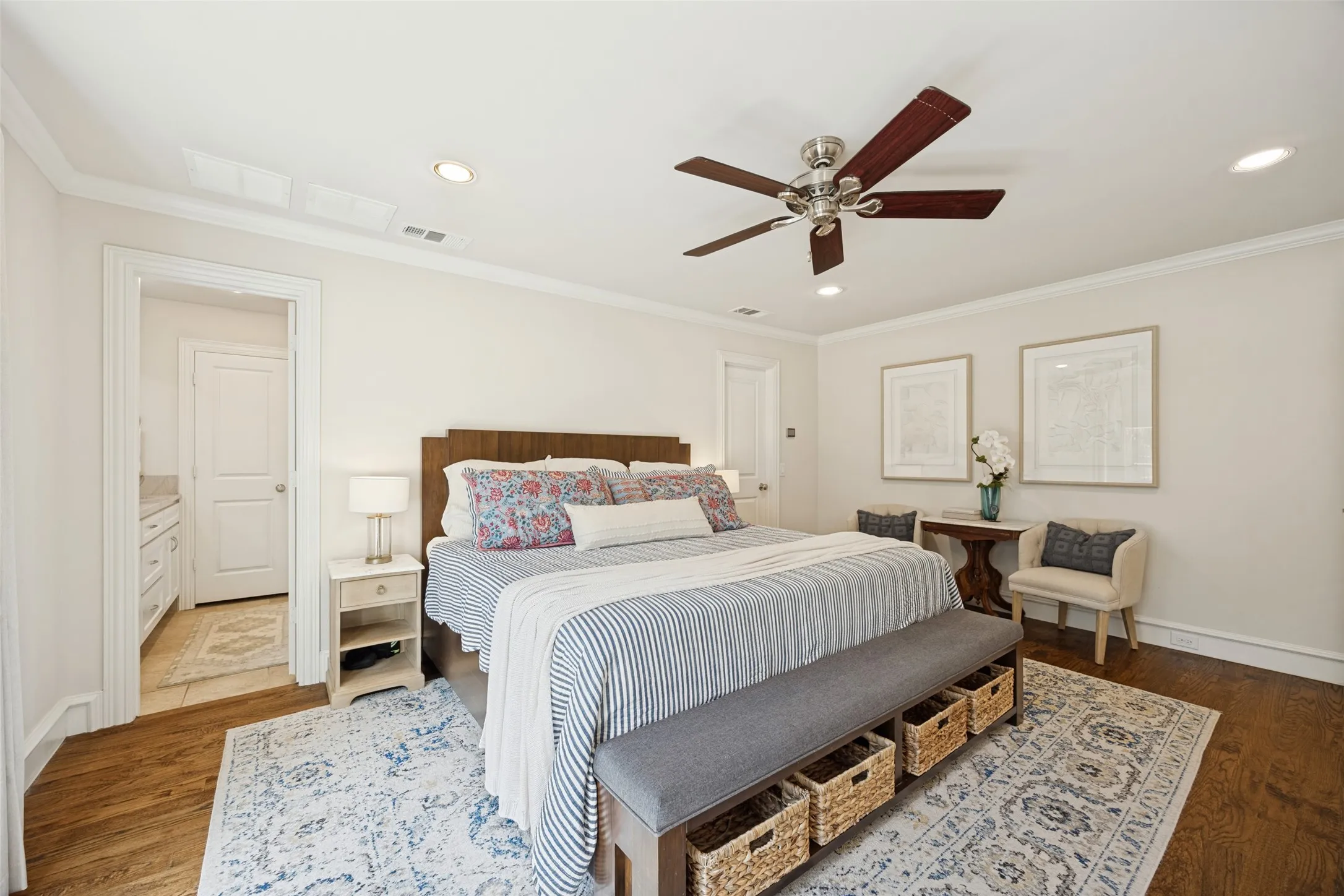 Single Family Residence For Sale in Collin County , 234 Woodcrest Drive, Richardson, Texas 75080, 4 Bedroom, 4 Bathroom, 2 Garage spaces, 3,164 Sqft, built in 1978, mls#21388779, Real Estate Agent in Richardson, Homes For Sale in Collin county, Homes For Sale in Richardson, Realtor in Richardson Texas, Real Estate Brokerage Independent Realty Texas, Luminita Cordes Realtor