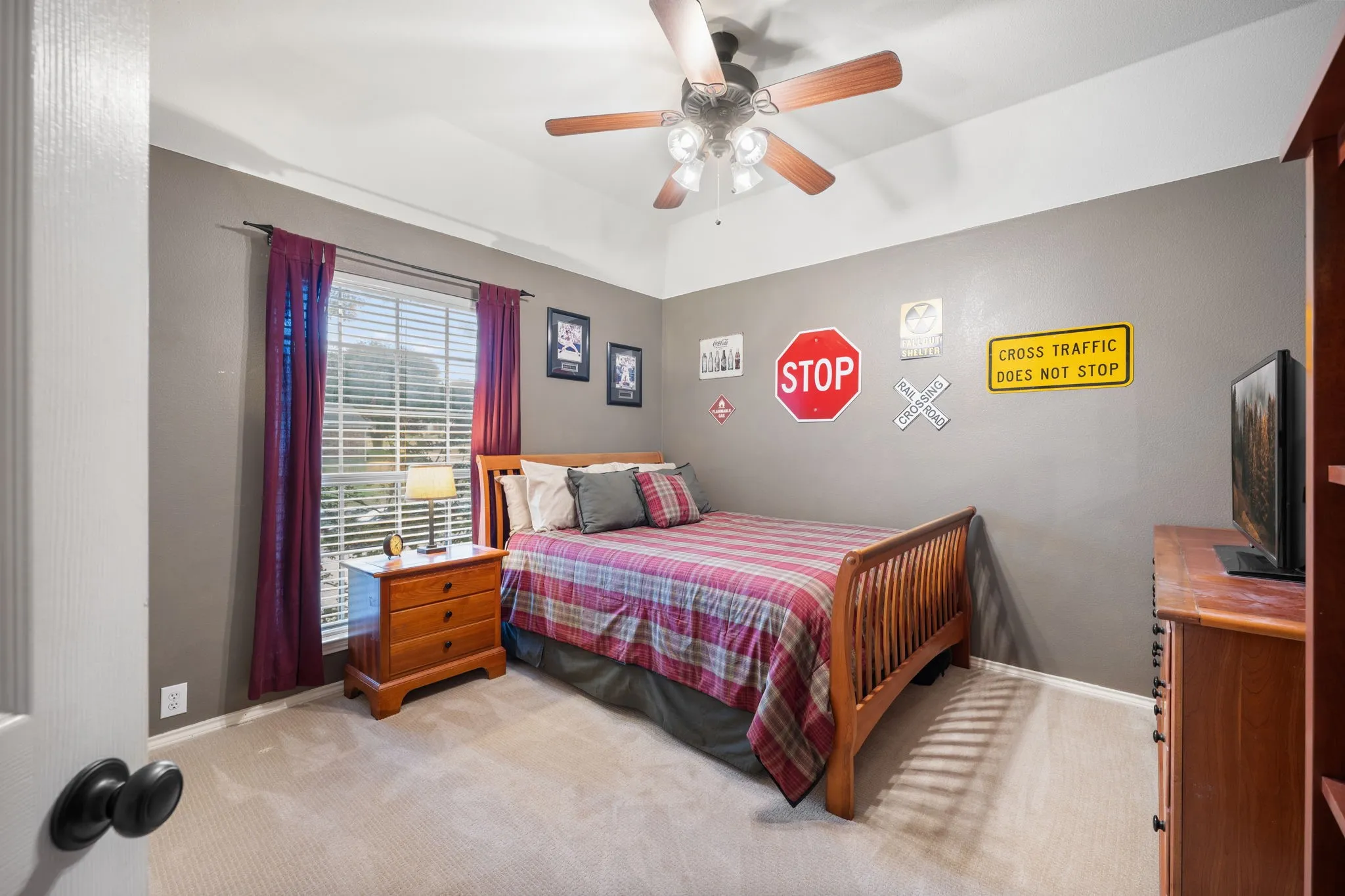 Spacious secondary bedroom