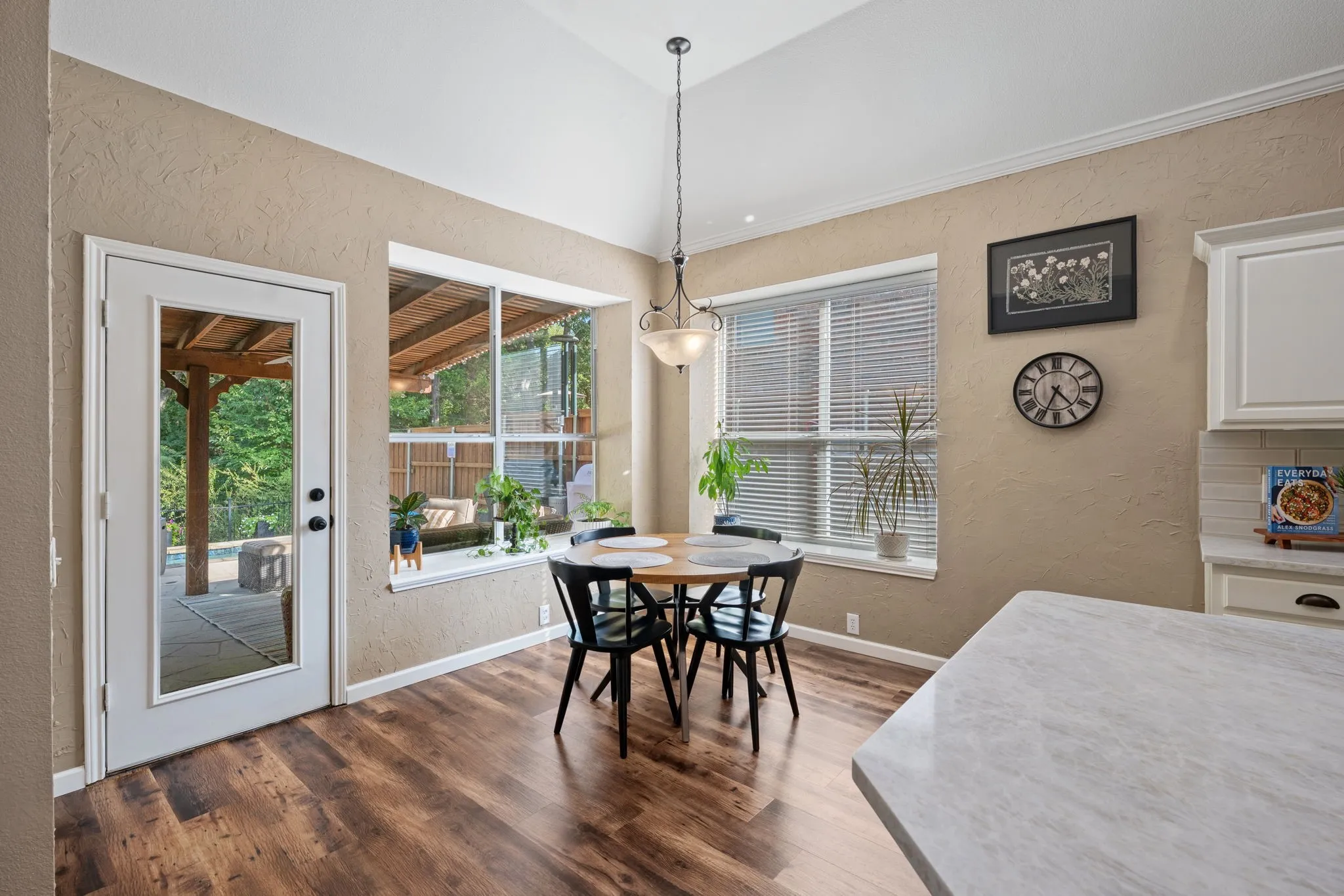 Breakfast nook open to the kitchen