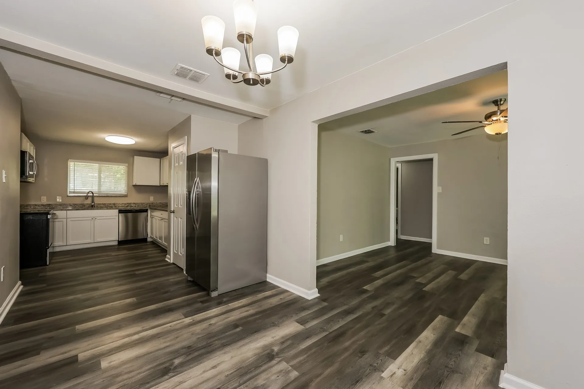 Single Family Residence For Sale in Dallas County , 3110 Nutting Drive, Dallas, Texas 75227, 4 Bedroom, 1 Bathroom, Garage spaces, 1,546 Sqft, built in 1952, mls#21393293, Real Estate Agent in Dallas, Homes For Sale in Dallas county, Homes For Sale in Dallas, Realtor in Dallas Texas, Real Estate Brokerage Independent Realty Texas, Luminita Cordes Realtor