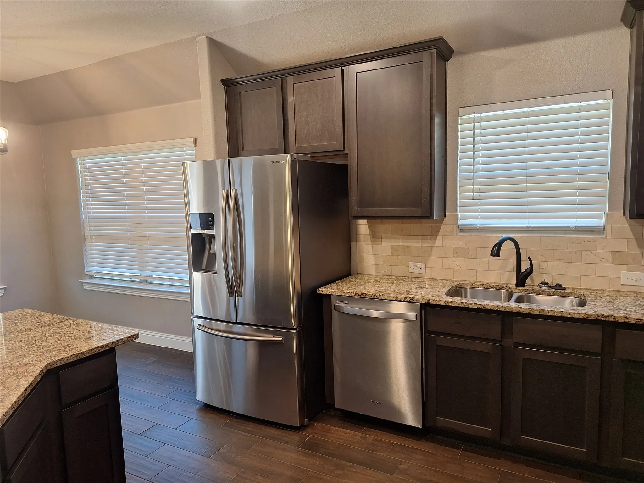 Single Family Residence For Rent in Denton County , 11325 Cobalt Drive, Aubrey, Texas 76227, 3 Bedroom, 2 Bathroom, 2 Garage spaces, 1,684 Sqft, built in 2019, mls#21393513, Real Estate Agent in Aubrey, Homes For Rent in Denton county, Homes For Rent in Aubrey, Realtor in Aubrey Texas, Real Estate Brokerage Independent Realty Texas, Luminita Cordes Realtor