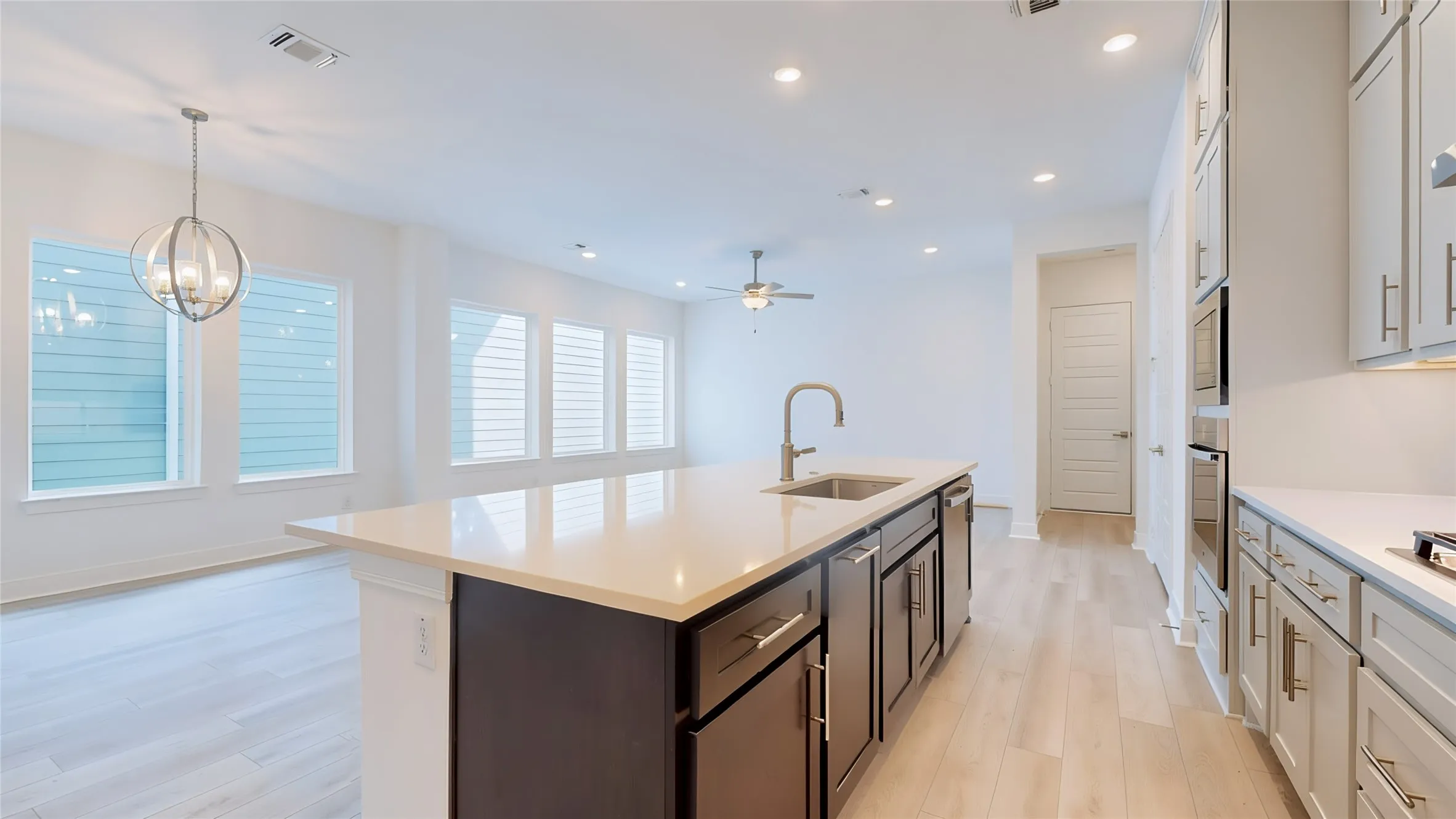 Single Family Residence For Sale in Denton County , 1618 Roundup Way, Argyle, Texas 76226, 3 Bedroom, 4 Bathroom, 2 Garage spaces, 2,347 Sqft, built in 2026, mls#21393514, Real Estate Agent in Argyle, Homes For Sale in Denton county, Homes For Sale in Argyle, Realtor in Argyle Texas, Real Estate Brokerage Independent Realty Texas, Luminita Cordes Realtor