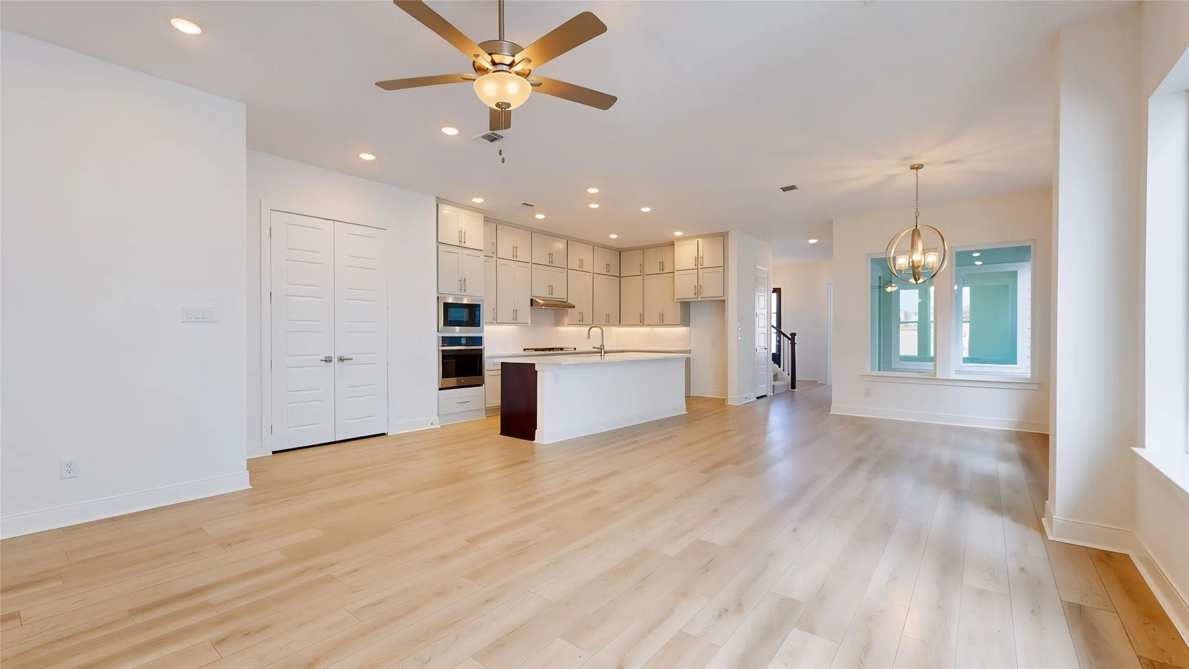 Single Family Residence For Sale in Denton County , 1618 Roundup Way, Argyle, Texas 76226, 3 Bedroom, 4 Bathroom, 2 Garage spaces, 2,347 Sqft, built in 2026, mls#21393514, Real Estate Agent in Argyle, Homes For Sale in Denton county, Homes For Sale in Argyle, Realtor in Argyle Texas, Real Estate Brokerage Independent Realty Texas, Luminita Cordes Realtor
