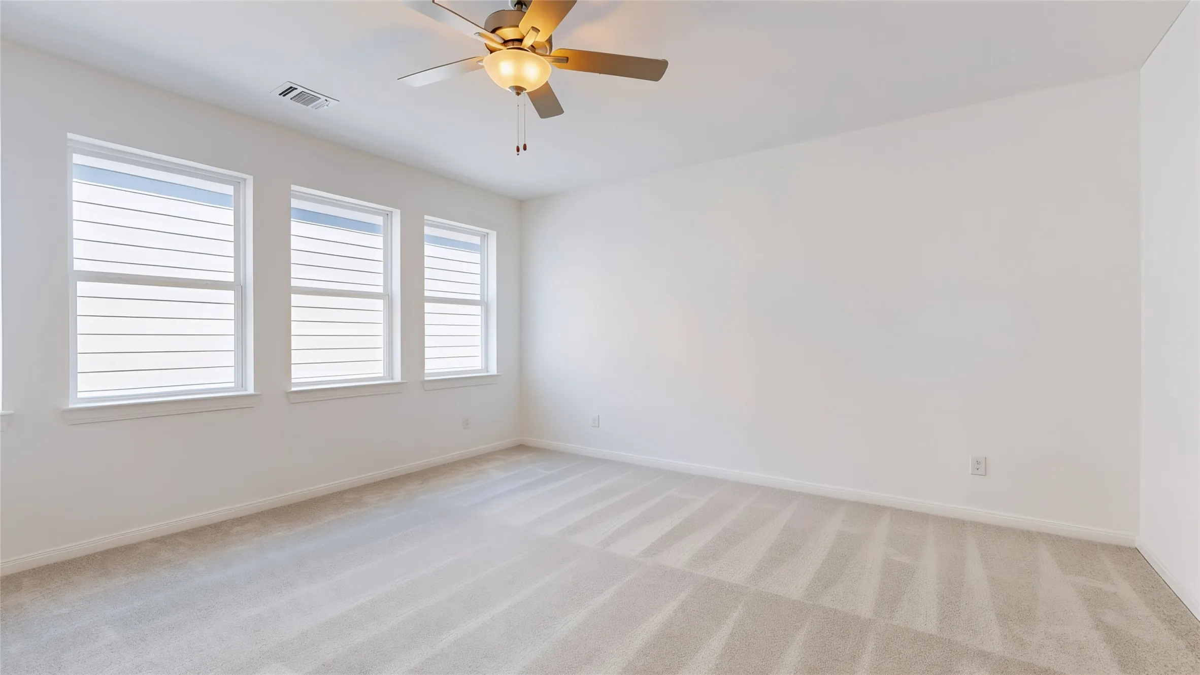 Single Family Residence For Sale in Denton County , 1618 Roundup Way, Argyle, Texas 76226, 3 Bedroom, 4 Bathroom, 2 Garage spaces, 2,347 Sqft, built in 2026, mls#21393514, Real Estate Agent in Argyle, Homes For Sale in Denton county, Homes For Sale in Argyle, Realtor in Argyle Texas, Real Estate Brokerage Independent Realty Texas, Luminita Cordes Realtor