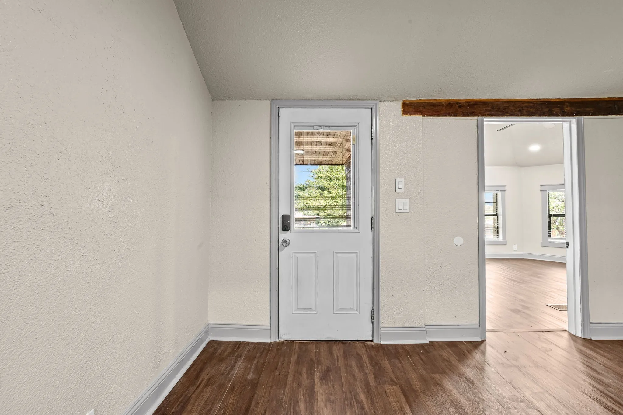 Single Family Residence For Sale in Palo Pinto County , 602 SE 18th Street, Mineral Wells, Texas 76067, 3 Bedroom, 1 Bathroom, Garage spaces, 1,602 Sqft, built in 1950, mls#21389832, Real Estate Agent in Mineral Wells, Homes For Sale in Palo Pinto county, Homes For Sale in Mineral Wells, Realtor in Mineral Wells Texas, Real Estate Brokerage Independent Realty Texas, Luminita Cordes Realtor