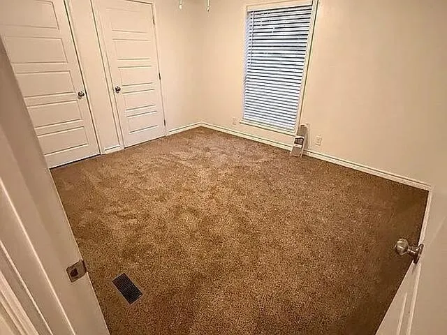 Mobile Home For Sale in Henderson County , 1901 Elm Drive, Kemp, Texas 75143, 3 Bedroom, 2 Bathroom, 2 Garage spaces, 1,216 Sqft, built in 1993, mls#21393533, Real Estate Agent in Kemp, Homes For Sale in Henderson county, Homes For Sale in Kemp, Realtor in Kemp Texas, Real Estate Brokerage Independent Realty Texas, Luminita Cordes Realtor