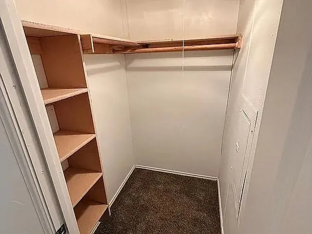 Mobile Home For Sale in Henderson County , 1901 Elm Drive, Kemp, Texas 75143, 3 Bedroom, 2 Bathroom, 2 Garage spaces, 1,216 Sqft, built in 1993, mls#21393533, Real Estate Agent in Kemp, Homes For Sale in Henderson county, Homes For Sale in Kemp, Realtor in Kemp Texas, Real Estate Brokerage Independent Realty Texas, Luminita Cordes Realtor