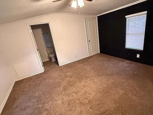 Mobile Home For Sale in Henderson County , 1901 Elm Drive, Kemp, Texas 75143, 3 Bedroom, 2 Bathroom, 2 Garage spaces, 1,216 Sqft, built in 1993, mls#21393533, Real Estate Agent in Kemp, Homes For Sale in Henderson county, Homes For Sale in Kemp, Realtor in Kemp Texas, Real Estate Brokerage Independent Realty Texas, Luminita Cordes Realtor