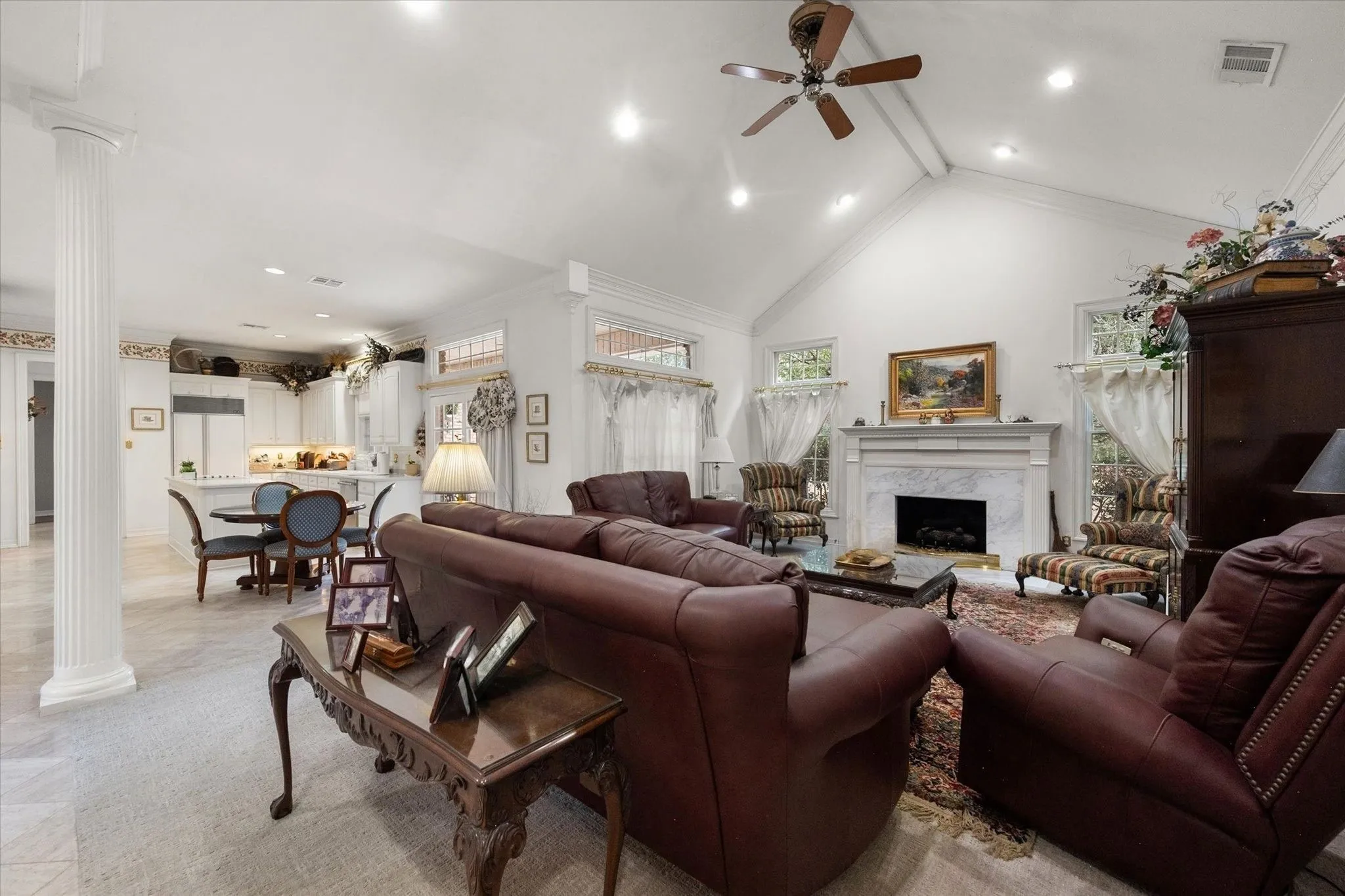 Farm For Sale in Navarro County , 225 SW County Road 0020, Corsicana, Texas 75110, 5 Bedroom, 5 Bathroom, 3 Garage spaces, 3,900 Sqft, built in 1995, mls#21389527, Real Estate Agent in Corsicana, Homes For Sale in Navarro county, Homes For Sale in Corsicana, Realtor in Corsicana Texas, Real Estate Brokerage Independent Realty Texas, Luminita Cordes Realtor