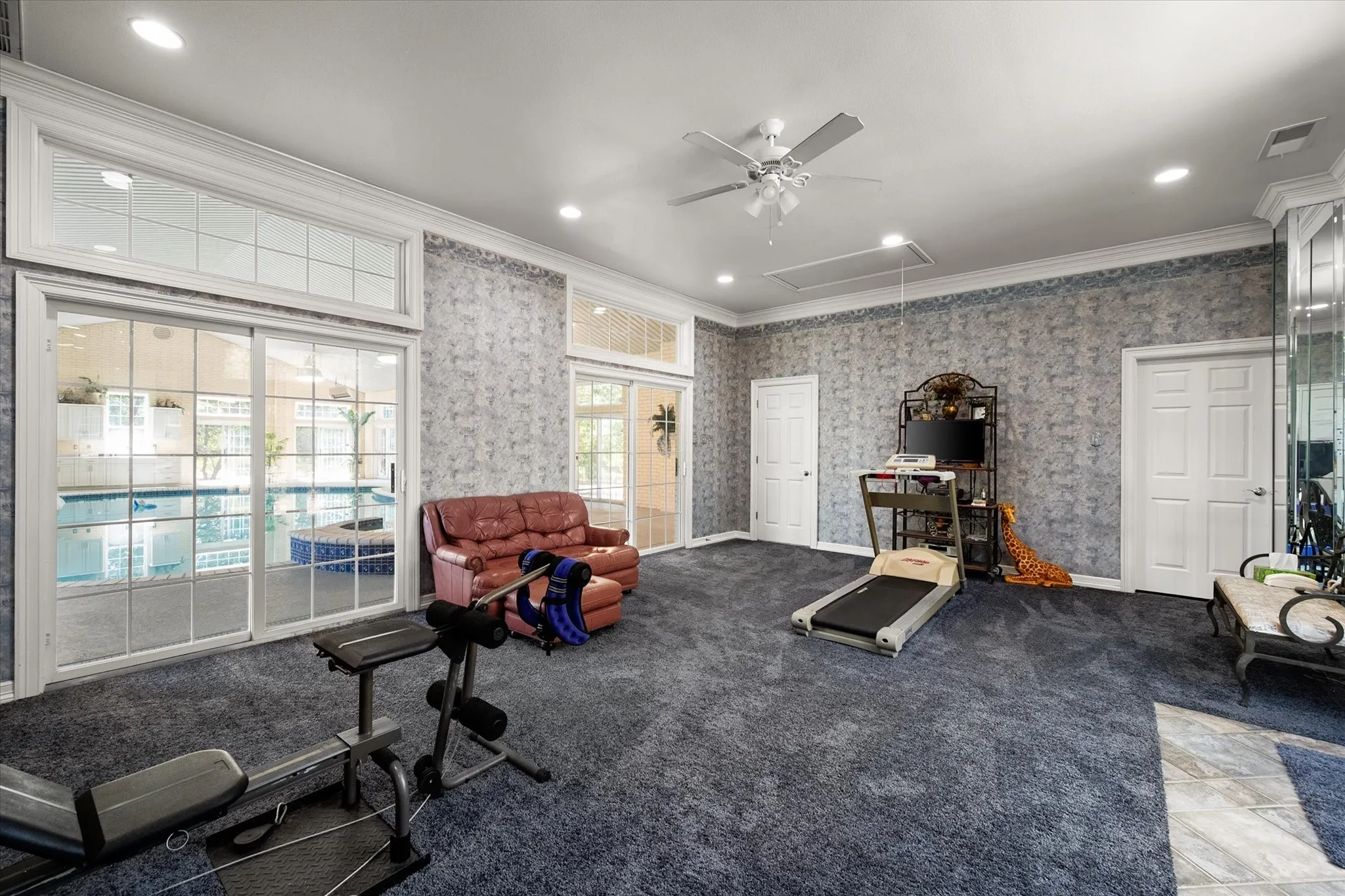 Farm For Sale in Navarro County , 225 SW County Road 0020, Corsicana, Texas 75110, 5 Bedroom, 5 Bathroom, 3 Garage spaces, 3,900 Sqft, built in 1995, mls#21389527, Real Estate Agent in Corsicana, Homes For Sale in Navarro county, Homes For Sale in Corsicana, Realtor in Corsicana Texas, Real Estate Brokerage Independent Realty Texas, Luminita Cordes Realtor