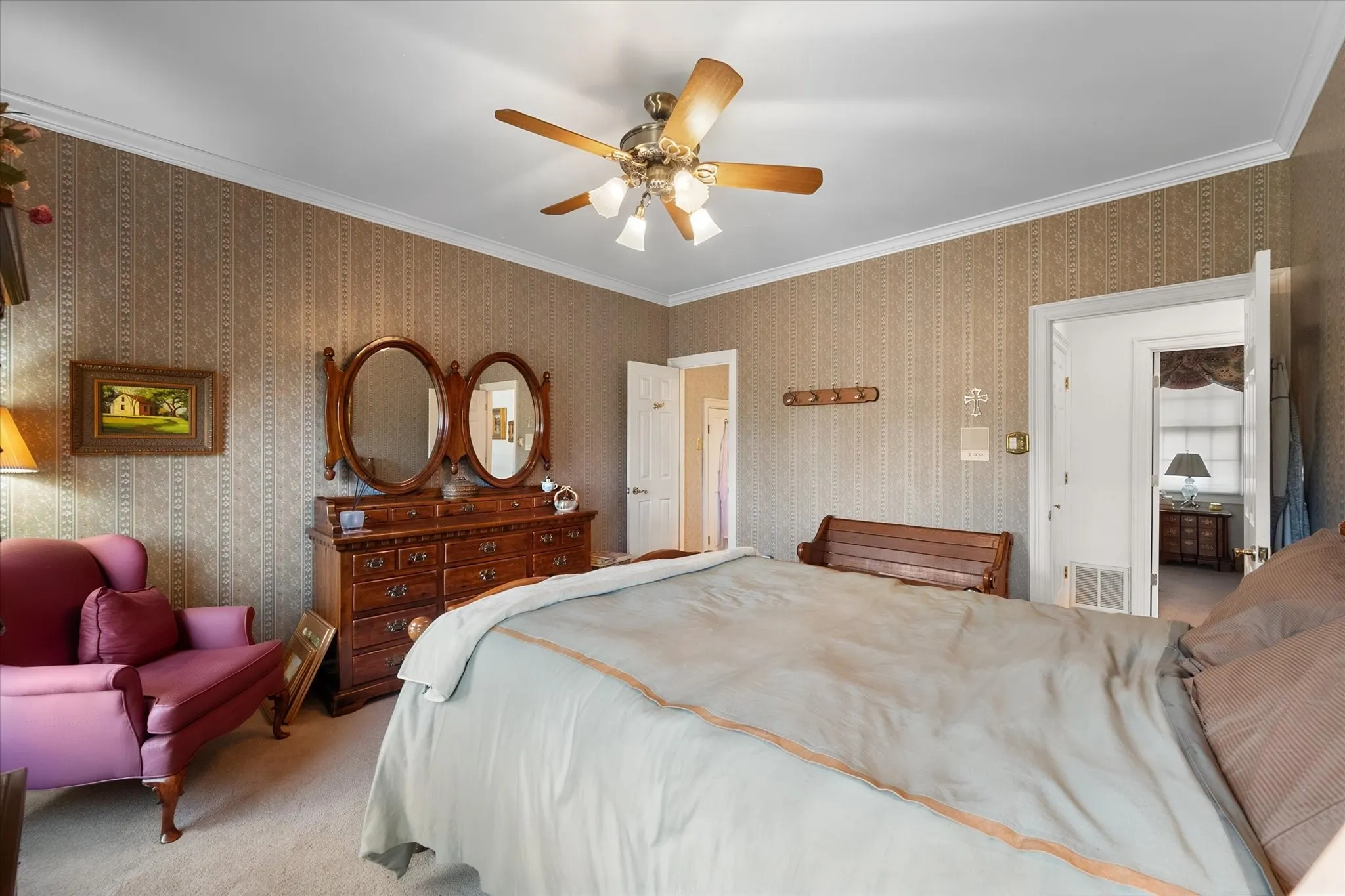 Farm For Sale in Navarro County , 225 SW County Road 0020, Corsicana, Texas 75110, 5 Bedroom, 5 Bathroom, 3 Garage spaces, 3,900 Sqft, built in 1995, mls#21389527, Real Estate Agent in Corsicana, Homes For Sale in Navarro county, Homes For Sale in Corsicana, Realtor in Corsicana Texas, Real Estate Brokerage Independent Realty Texas, Luminita Cordes Realtor