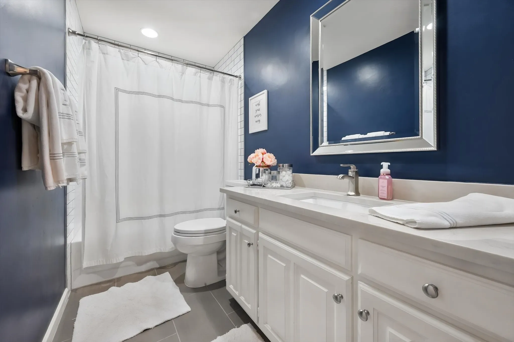 Single Family Residence For Sale in Tarrant County , 4909 Rockford Court, Arlington, Texas 76017, 3 Bedroom, 2 Bathroom, 2 Garage spaces, 2,009 Sqft, built in 1985, mls#21383684, Real Estate Agent in Arlington, Homes For Sale in Tarrant county, Homes For Sale in Arlington, Realtor in Arlington Texas, Real Estate Brokerage Independent Realty Texas, Luminita Cordes Realtor