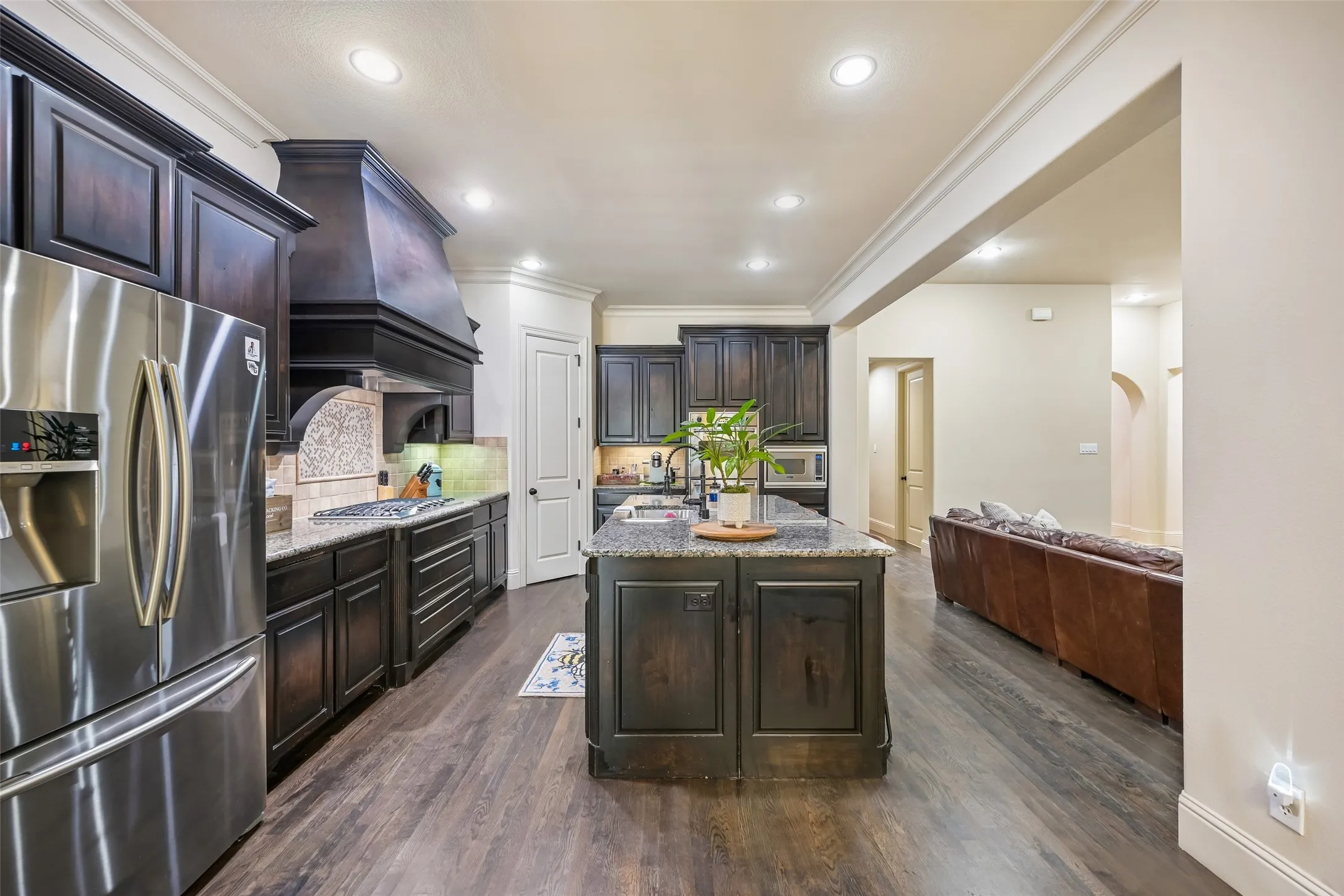 Single Family Residence For Sale in Collin County , 840 Butchart Drive, Prosper, Texas 75078, 4 Bedroom, 4 Bathroom, 3 Garage spaces, 3,405 Sqft, built in 2008, mls#21386203, Real Estate Agent in Prosper, Homes For Sale in Collin county, Homes For Sale in Prosper, Realtor in Prosper Texas, Real Estate Brokerage Independent Realty Texas, Luminita Cordes Realtor