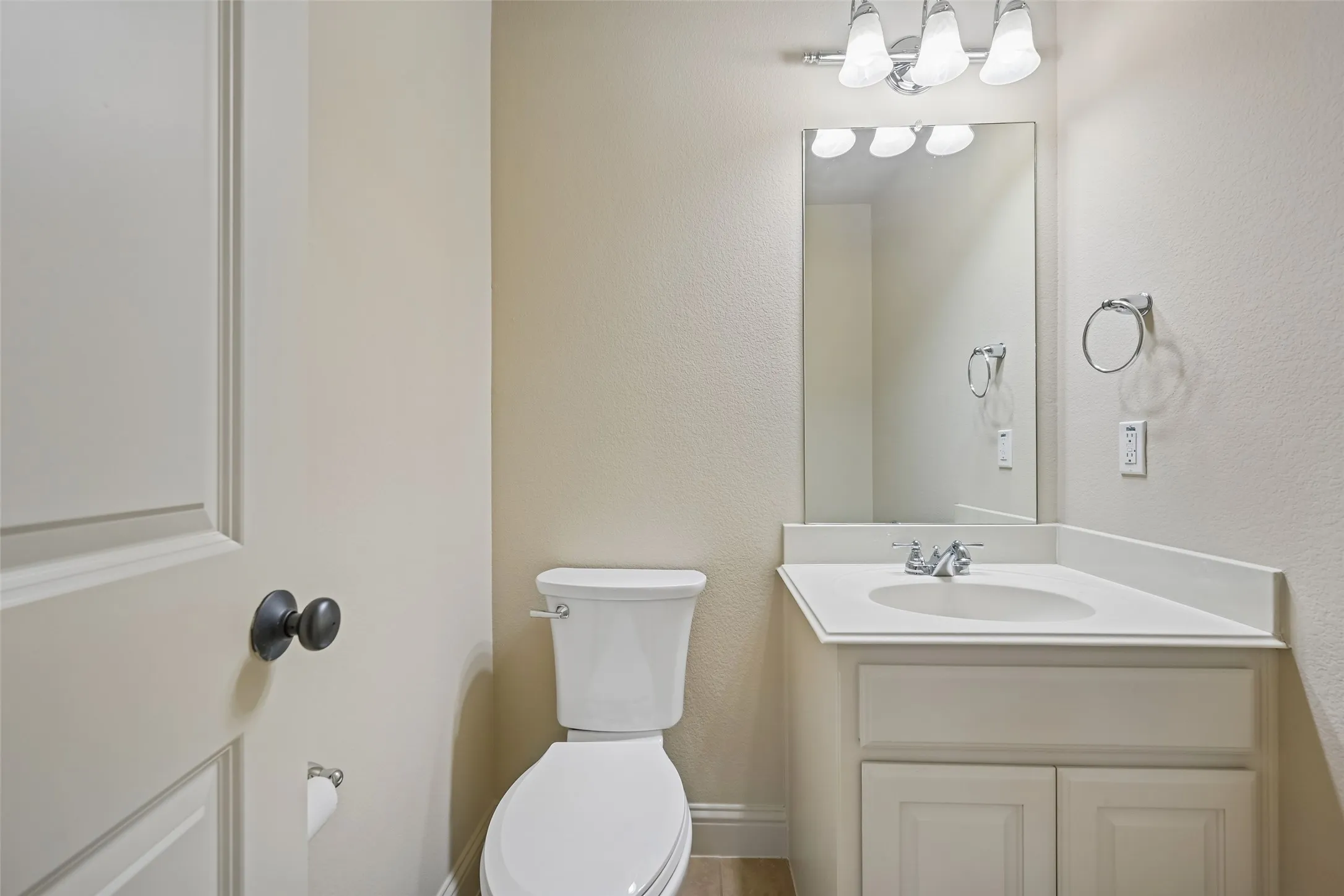 Single Family Residence For Sale in Collin County , 840 Butchart Drive, Prosper, Texas 75078, 4 Bedroom, 4 Bathroom, 3 Garage spaces, 3,405 Sqft, built in 2008, mls#21386203, Real Estate Agent in Prosper, Homes For Sale in Collin county, Homes For Sale in Prosper, Realtor in Prosper Texas, Real Estate Brokerage Independent Realty Texas, Luminita Cordes Realtor