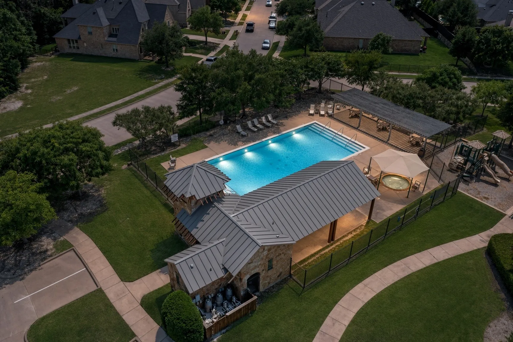 Single Family Residence For Sale in Collin County , 840 Butchart Drive, Prosper, Texas 75078, 4 Bedroom, 4 Bathroom, 3 Garage spaces, 3,405 Sqft, built in 2008, mls#21386203, Real Estate Agent in Prosper, Homes For Sale in Collin county, Homes For Sale in Prosper, Realtor in Prosper Texas, Real Estate Brokerage Independent Realty Texas, Luminita Cordes Realtor