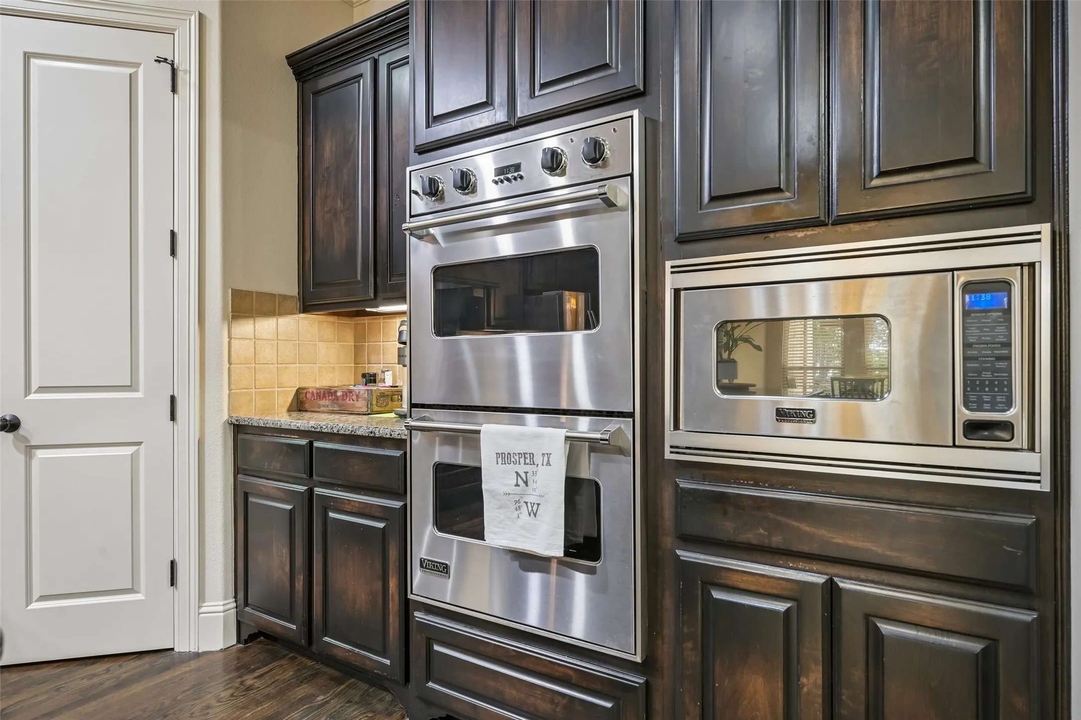Single Family Residence For Sale in Collin County , 840 Butchart Drive, Prosper, Texas 75078, 4 Bedroom, 4 Bathroom, 3 Garage spaces, 3,405 Sqft, built in 2008, mls#21386203, Real Estate Agent in Prosper, Homes For Sale in Collin county, Homes For Sale in Prosper, Realtor in Prosper Texas, Real Estate Brokerage Independent Realty Texas, Luminita Cordes Realtor