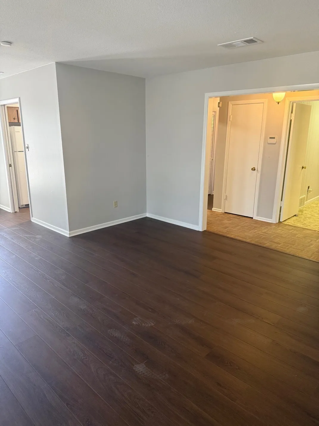 Duplex For Rent in Tarrant County , 4613 Ranch View Road, Fort Worth, Texas 76109, 2 Bedroom, 2 Bathroom, Garage spaces, 1,528 Sqft, built in 1969, mls#21393546, Real Estate Agent in Fort Worth, Homes For Rent in Tarrant county, Homes For Rent in Fort Worth, Realtor in Fort Worth Texas, Real Estate Brokerage Independent Realty Texas, Luminita Cordes Realtor