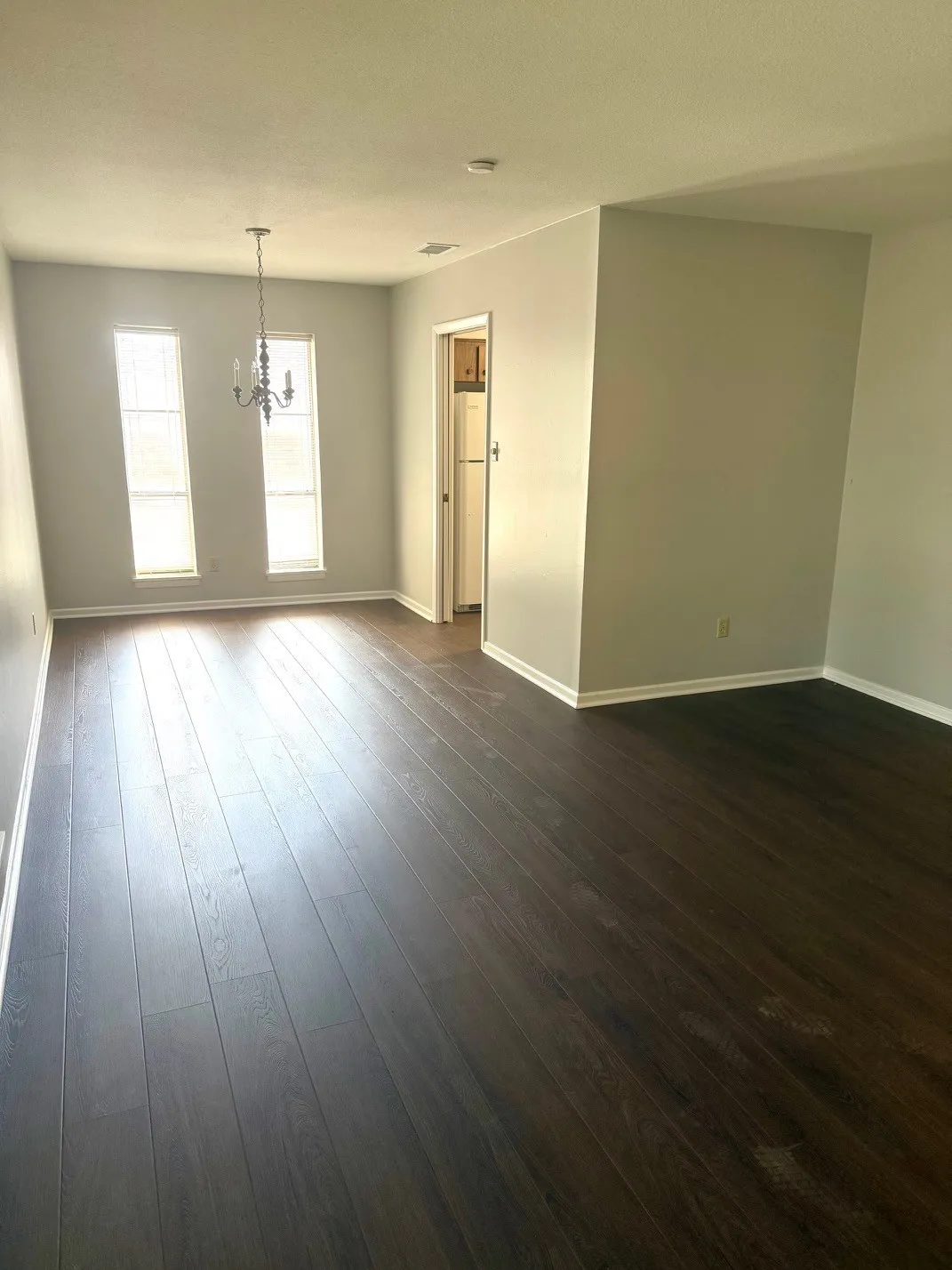 Duplex For Rent in Tarrant County , 4613 Ranch View Road, Fort Worth, Texas 76109, 2 Bedroom, 2 Bathroom, Garage spaces, 1,528 Sqft, built in 1969, mls#21393546, Real Estate Agent in Fort Worth, Homes For Rent in Tarrant county, Homes For Rent in Fort Worth, Realtor in Fort Worth Texas, Real Estate Brokerage Independent Realty Texas, Luminita Cordes Realtor