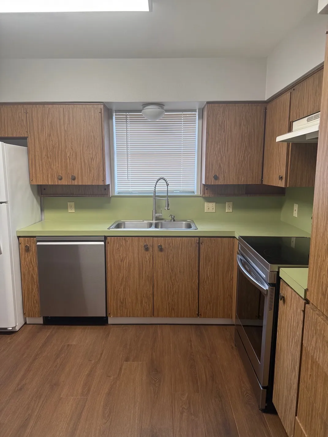 Duplex For Rent in Tarrant County , 4613 Ranch View Road, Fort Worth, Texas 76109, 2 Bedroom, 2 Bathroom, Garage spaces, 1,528 Sqft, built in 1969, mls#21393546, Real Estate Agent in Fort Worth, Homes For Rent in Tarrant county, Homes For Rent in Fort Worth, Realtor in Fort Worth Texas, Real Estate Brokerage Independent Realty Texas, Luminita Cordes Realtor