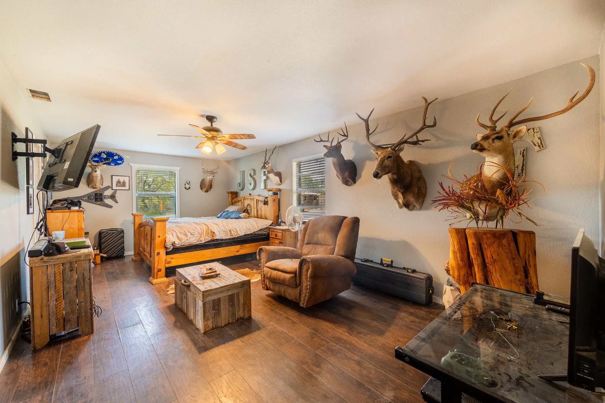 Ranch For Sale in Coleman County , 357 County Road 206, Santa Anna, Texas 76878, 0, 0, Garage spaces, 0 Sqft, built in 0, mls#21393556, Real Estate Agent in Santa Anna, Homes For Sale in Coleman county, Homes For Sale in Santa Anna, Realtor in Santa Anna Texas, Real Estate Brokerage Independent Realty Texas, Luminita Cordes Realtor