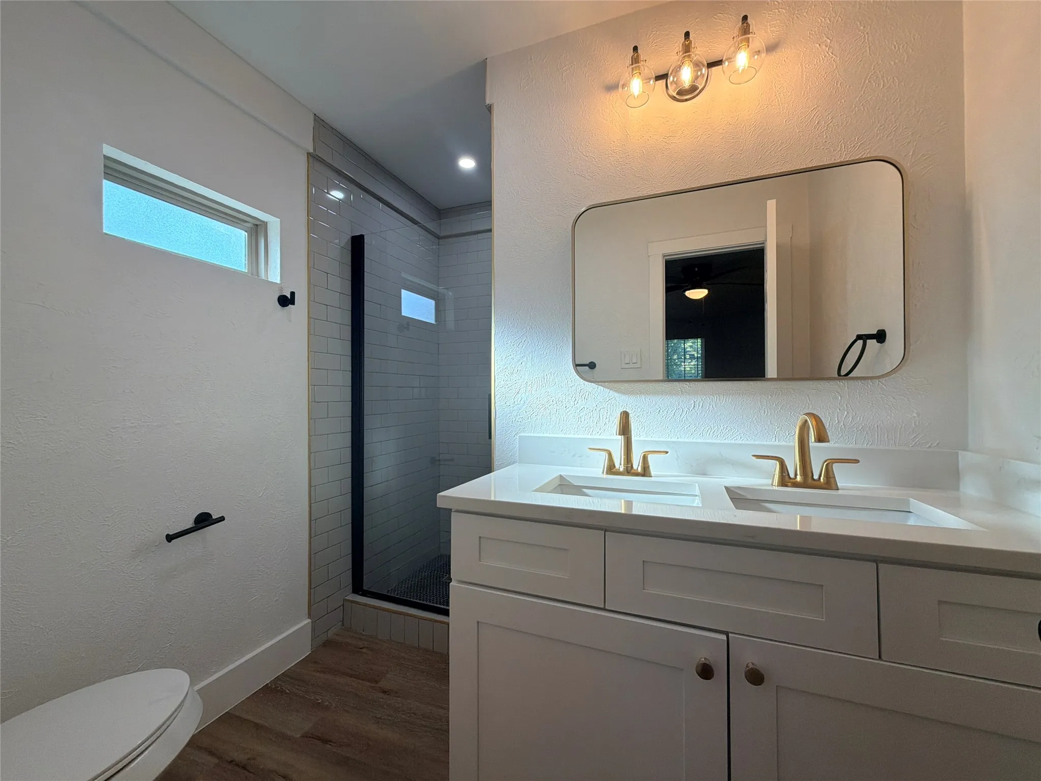 Single Family Residence For Rent in Dallas County , 2309 Ballycastle Drive, Dallas, Texas 75228, 4 Bedroom, 2 Bathroom, Garage spaces, 1,379 Sqft, built in 1953, mls#21393563, Real Estate Agent in Dallas, Homes For Rent in Dallas county, Homes For Rent in Dallas, Realtor in Dallas Texas, Real Estate Brokerage Independent Realty Texas, Luminita Cordes Realtor