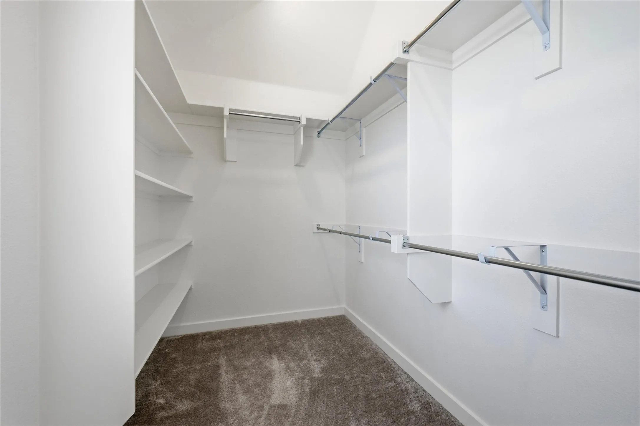 Townhouse For Sale in Grayson County , 1110 Morgan Drive, Sherman, Texas 75090, 3 Bedroom, 3 Bathroom, 2 Garage spaces, 1,803 Sqft, built in 2023, mls#21393071, Real Estate Agent in Sherman, Homes For Sale in Grayson county, Homes For Sale in Sherman, Realtor in Sherman Texas, Real Estate Brokerage Independent Realty Texas, Luminita Cordes Realtor