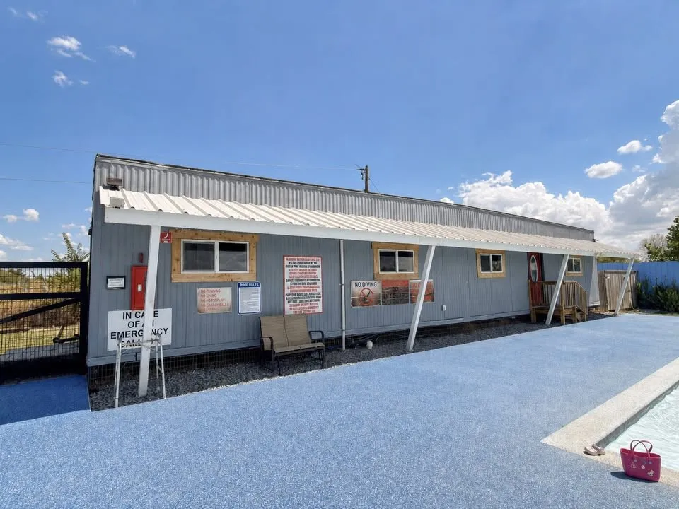 Single Family Residence For Rent in Hunt County , 8810 Fm 751, Quinlan, Texas 75474, 3 Bedroom, 1 Bathroom, Garage spaces, 1,500 Sqft, built in 2012, mls#21392883, Real Estate Agent in Quinlan, Homes For Rent in Hunt county, Homes For Rent in Quinlan, Realtor in Quinlan Texas, Real Estate Brokerage Independent Realty Texas, Luminita Cordes Realtor