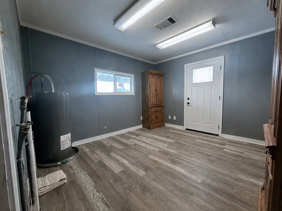 Single Family Residence For Rent in Hunt County , 8810 Fm 751, Quinlan, Texas 75474, 3 Bedroom, 1 Bathroom, Garage spaces, 1,500 Sqft, built in 2012, mls#21392883, Real Estate Agent in Quinlan, Homes For Rent in Hunt county, Homes For Rent in Quinlan, Realtor in Quinlan Texas, Real Estate Brokerage Independent Realty Texas, Luminita Cordes Realtor