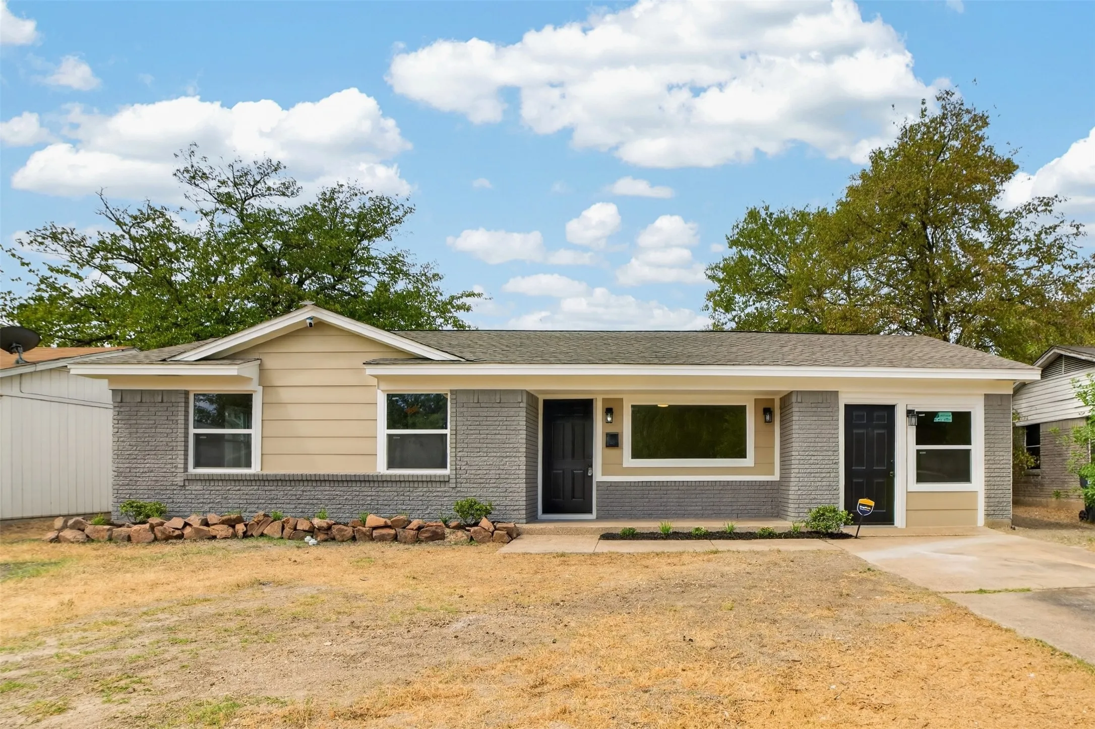 Single Family Residence For Sale in Dallas County , 7717 Woodshire Drive, Dallas, Texas 75232, 4 Bedroom, 2 Bathroom, Garage spaces, 1,254 Sqft, built in 1960, mls#21393565, Real Estate Agent in Dallas, Homes For Sale in Dallas county, Homes For Sale in Dallas, Realtor in Dallas Texas, Real Estate Brokerage Independent Realty Texas, Luminita Cordes Realtor
