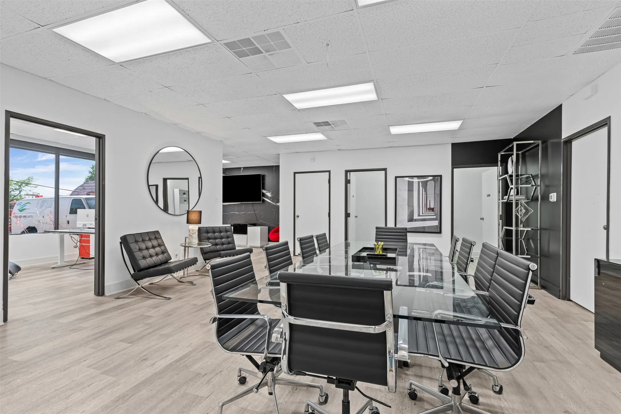 Industrial For Rent in Dallas County , 11127 Shady Trail 104, Dallas, Texas 75229, 0, 0, Garage spaces, 0 Sqft, built in 1981, mls#21393566, Real Estate Agent in Dallas, Homes For Rent in Dallas county, Homes For Rent in Dallas, Realtor in Dallas Texas, Real Estate Brokerage Independent Realty Texas, Luminita Cordes Realtor