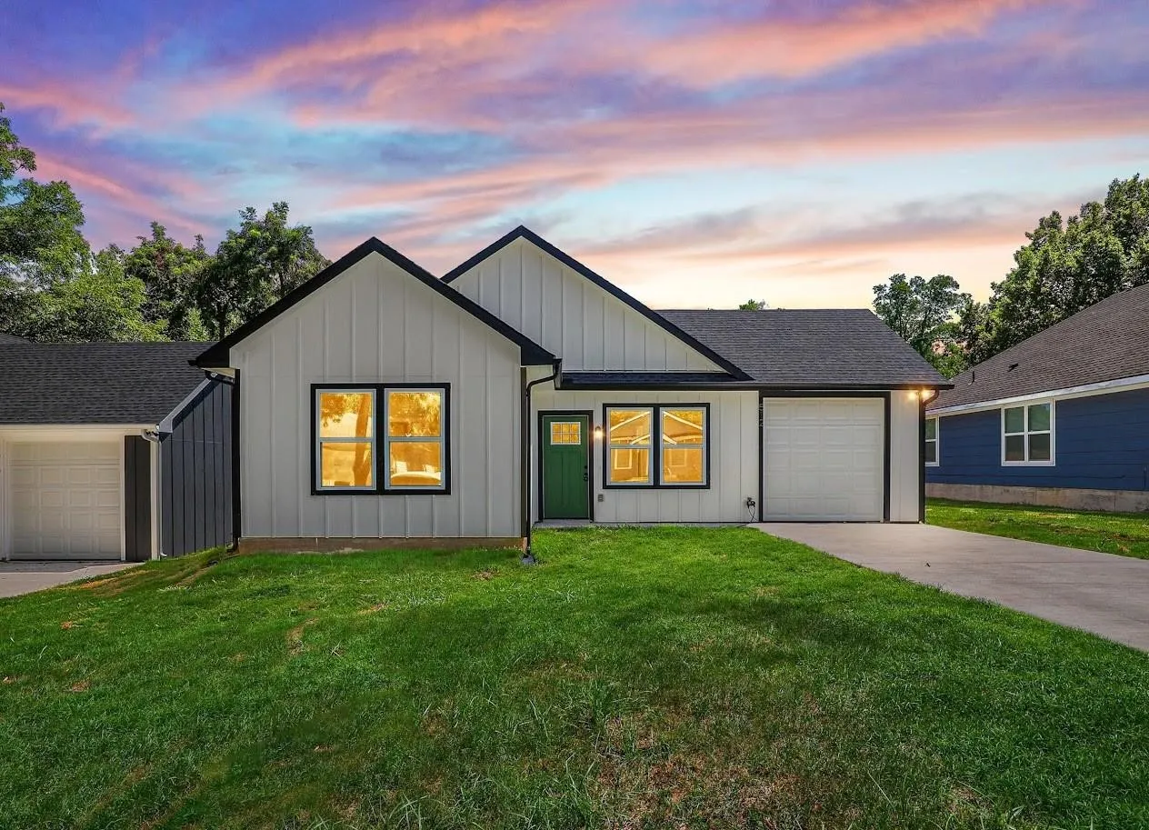 Single Family Residence For Rent