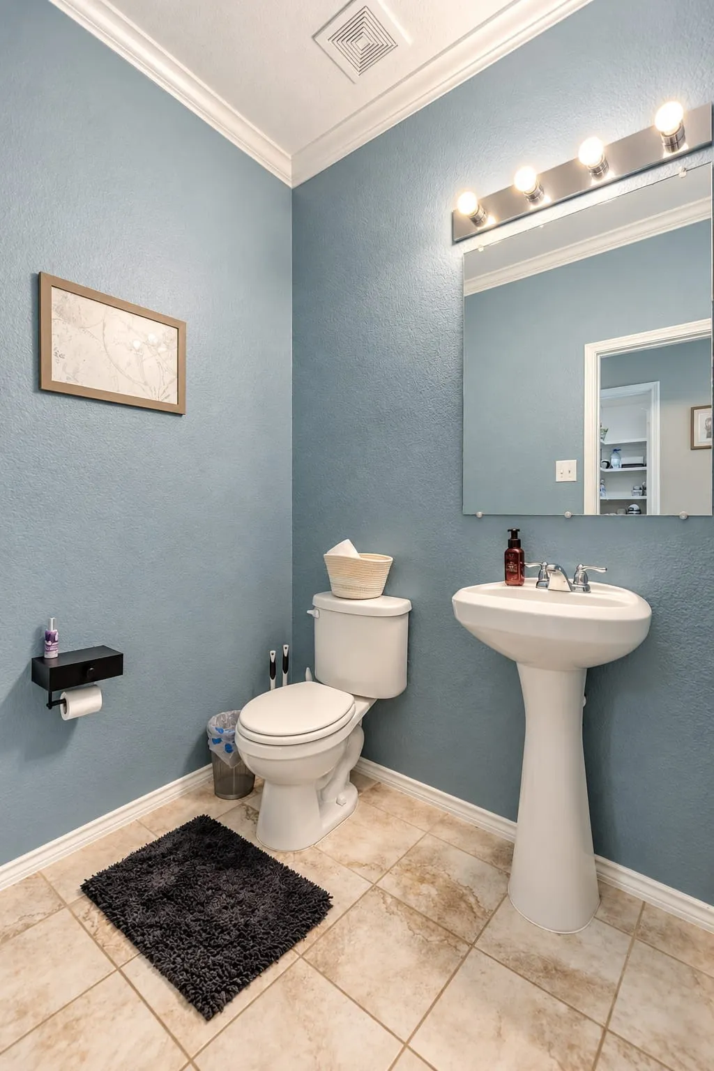 Single Family Residence For Sale in Tarrant County , 6261 Bollard Drive, Fort Worth, Texas 76179, 4 Bedroom, 3 Bathroom, 2 Garage spaces, 2,702 Sqft, built in 2017, mls#21393208, Real Estate Agent in Fort Worth, Homes For Sale in Tarrant county, Homes For Sale in Fort Worth, Realtor in Fort Worth Texas, Real Estate Brokerage Independent Realty Texas, Luminita Cordes Realtor