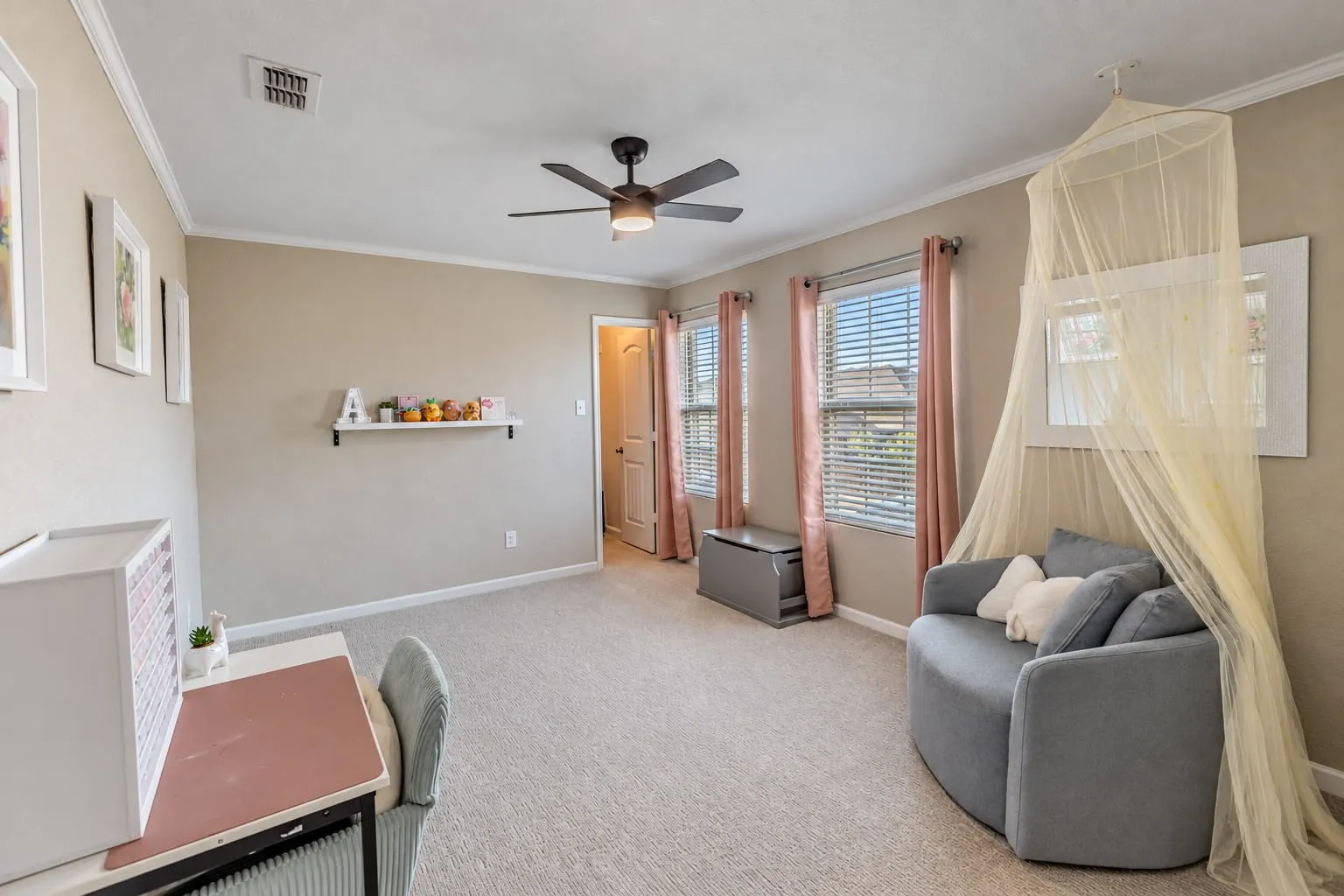 Single Family Residence For Sale in Tarrant County , 6261 Bollard Drive, Fort Worth, Texas 76179, 4 Bedroom, 3 Bathroom, 2 Garage spaces, 2,702 Sqft, built in 2017, mls#21393208, Real Estate Agent in Fort Worth, Homes For Sale in Tarrant county, Homes For Sale in Fort Worth, Realtor in Fort Worth Texas, Real Estate Brokerage Independent Realty Texas, Luminita Cordes Realtor