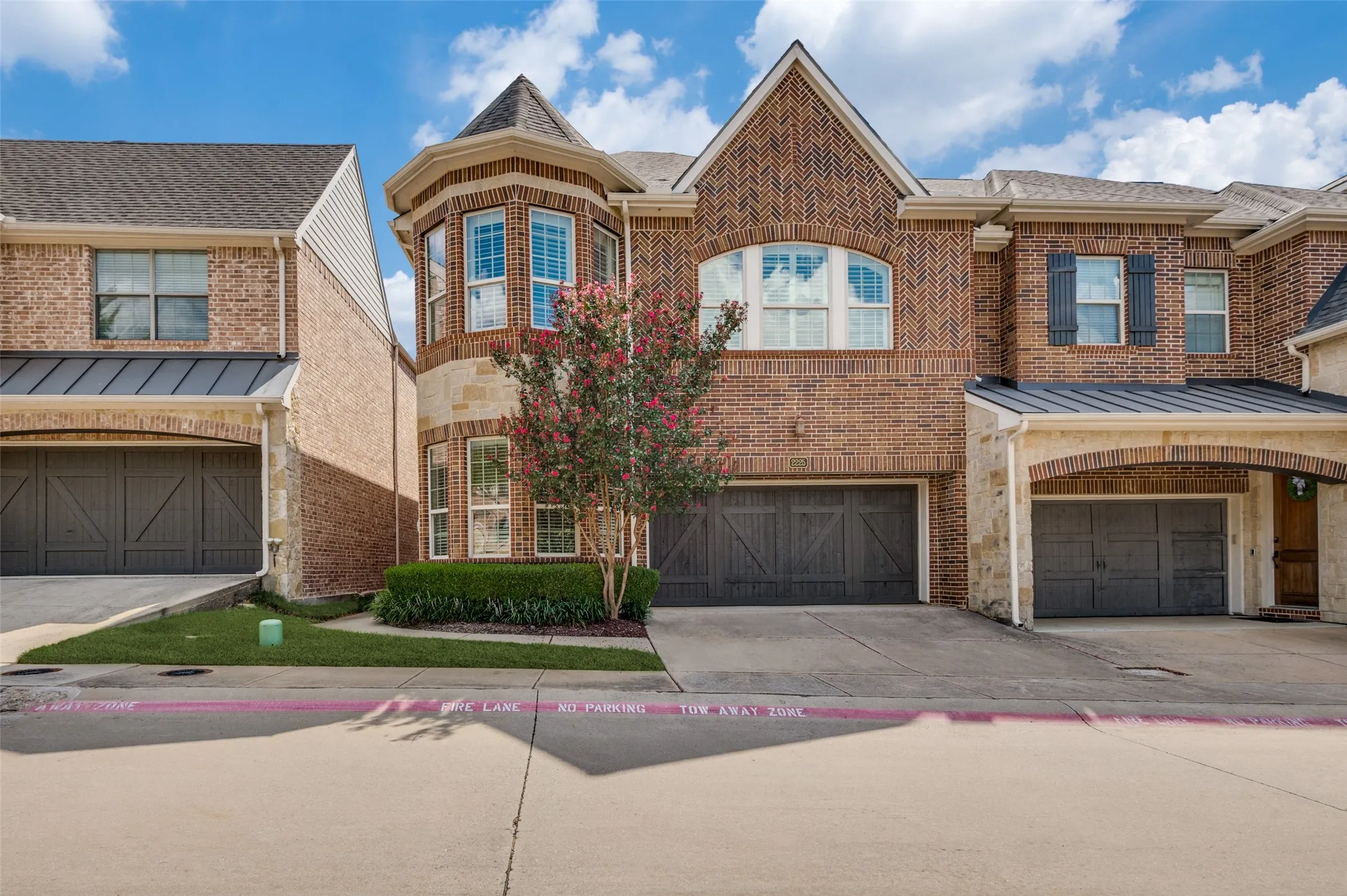 Townhouse For Rent