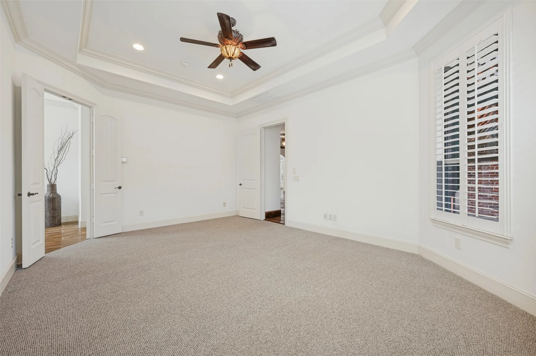 Single Family Residence For Sale in Collin County , 2105 Camden, Mc Kinney, Texas 75070, 3 Bedroom, 3 Bathroom, 2 Garage spaces, 2,778 Sqft, built in 2006, mls#21380202, Real Estate Agent in Mc Kinney, Homes For Sale in Collin county, Homes For Sale in Mc Kinney, Realtor in Mc Kinney Texas, Real Estate Brokerage Independent Realty Texas, Luminita Cordes Realtor