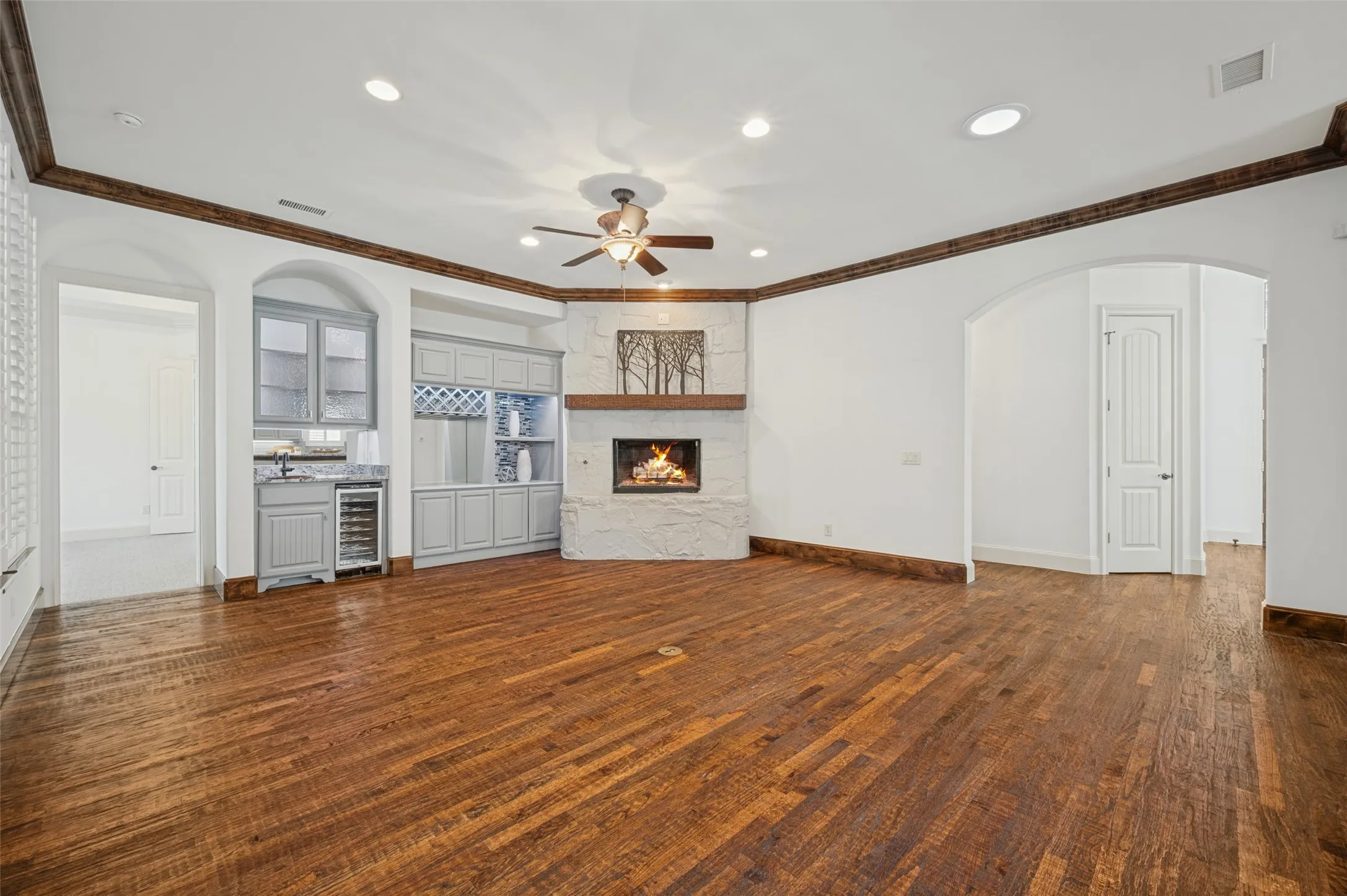 Single Family Residence For Sale in Collin County , 2105 Camden, Mc Kinney, Texas 75070, 3 Bedroom, 3 Bathroom, 2 Garage spaces, 2,778 Sqft, built in 2006, mls#21380202, Real Estate Agent in Mc Kinney, Homes For Sale in Collin county, Homes For Sale in Mc Kinney, Realtor in Mc Kinney Texas, Real Estate Brokerage Independent Realty Texas, Luminita Cordes Realtor