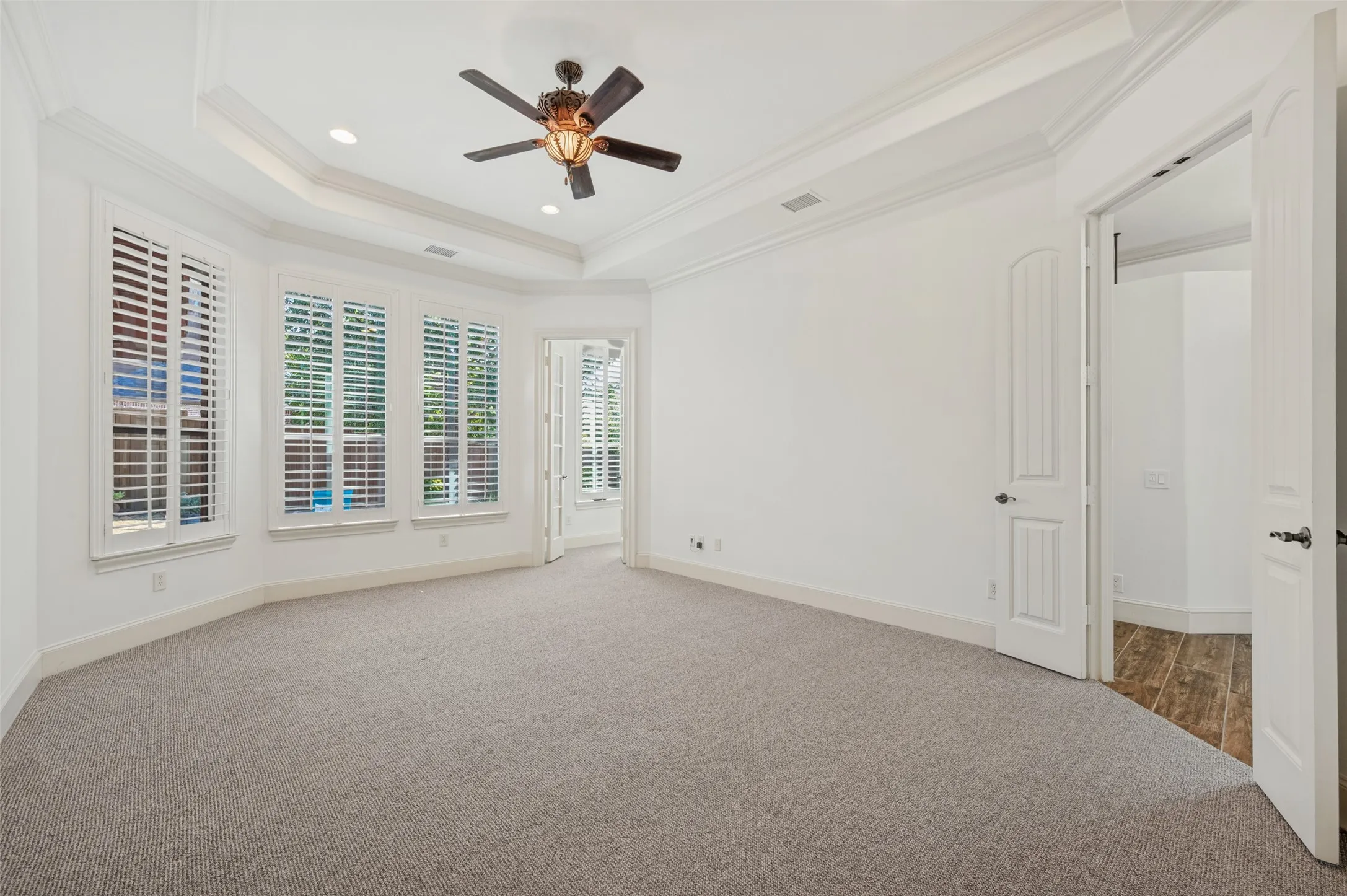 Single Family Residence For Sale in Collin County , 2105 Camden, Mc Kinney, Texas 75070, 3 Bedroom, 3 Bathroom, 2 Garage spaces, 2,778 Sqft, built in 2006, mls#21380202, Real Estate Agent in Mc Kinney, Homes For Sale in Collin county, Homes For Sale in Mc Kinney, Realtor in Mc Kinney Texas, Real Estate Brokerage Independent Realty Texas, Luminita Cordes Realtor