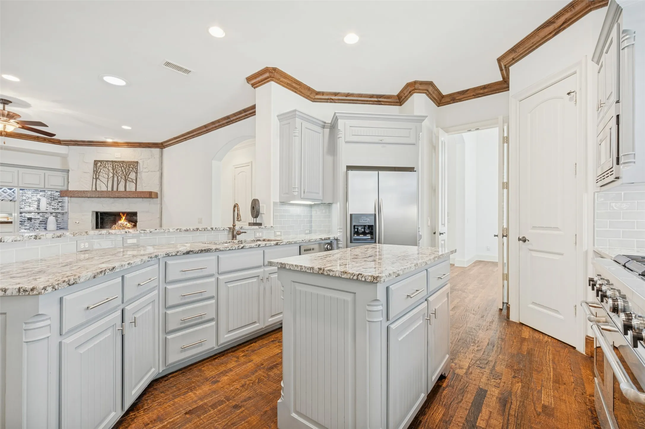 Single Family Residence For Sale in Collin County , 2105 Camden, Mc Kinney, Texas 75070, 3 Bedroom, 3 Bathroom, 2 Garage spaces, 2,778 Sqft, built in 2006, mls#21380202, Real Estate Agent in Mc Kinney, Homes For Sale in Collin county, Homes For Sale in Mc Kinney, Realtor in Mc Kinney Texas, Real Estate Brokerage Independent Realty Texas, Luminita Cordes Realtor