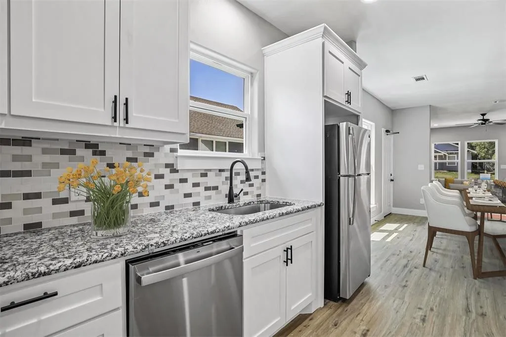 Single Family Residence For Rent in Grayson County , 516 E Heron Street, Denison, Texas 75021, 3 Bedroom, 2 Bathroom, 1 Garage spaces, 1,341 Sqft, built in 2023, mls#21393572, Real Estate Agent in Denison, Homes For Rent in Grayson county, Homes For Rent in Denison, Realtor in Denison Texas, Real Estate Brokerage Independent Realty Texas, Luminita Cordes Realtor