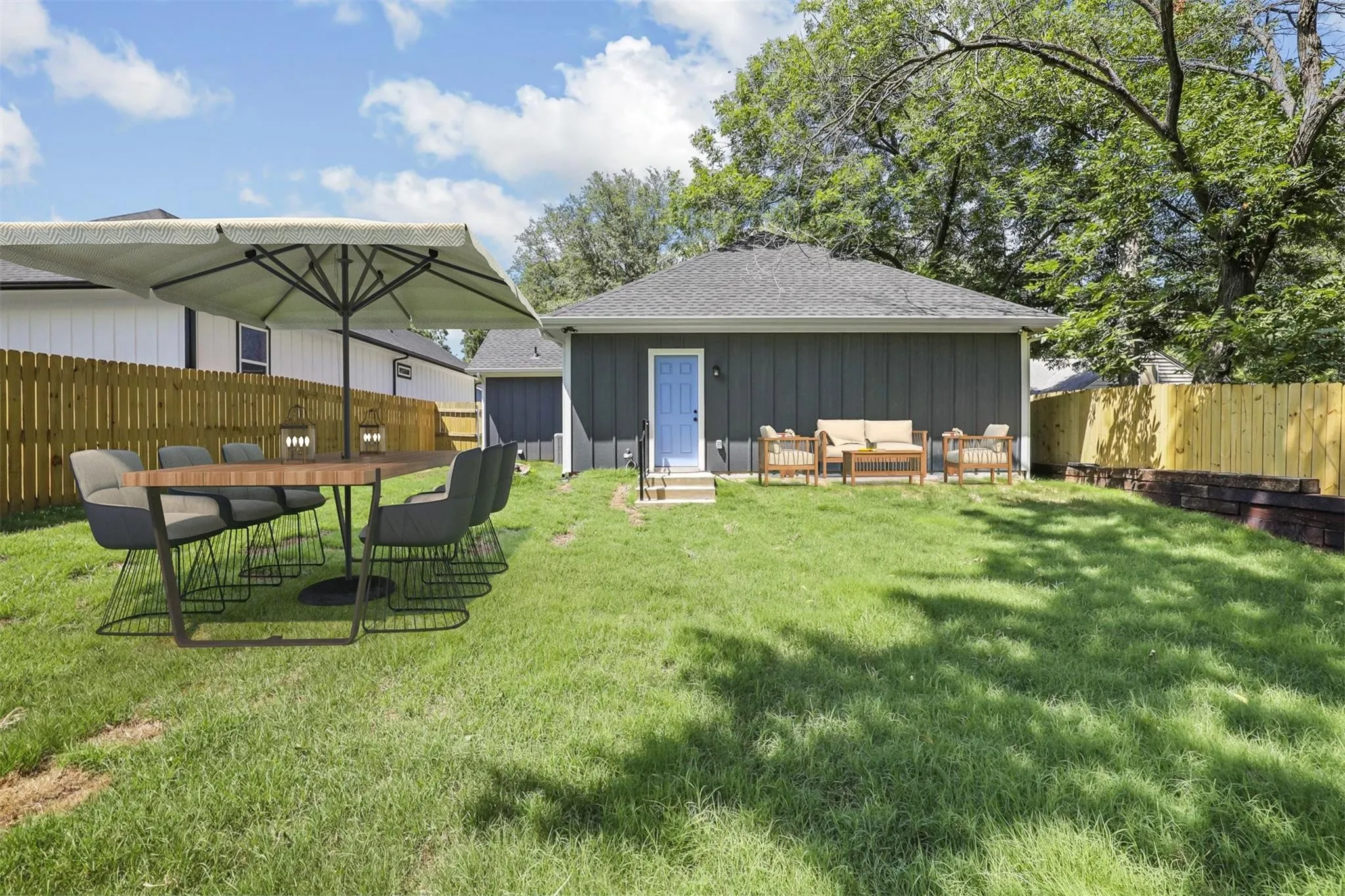 Single Family Residence For Rent in Grayson County , 516 E Heron Street, Denison, Texas 75021, 3 Bedroom, 2 Bathroom, 1 Garage spaces, 1,341 Sqft, built in 2023, mls#21393572, Real Estate Agent in Denison, Homes For Rent in Grayson county, Homes For Rent in Denison, Realtor in Denison Texas, Real Estate Brokerage Independent Realty Texas, Luminita Cordes Realtor