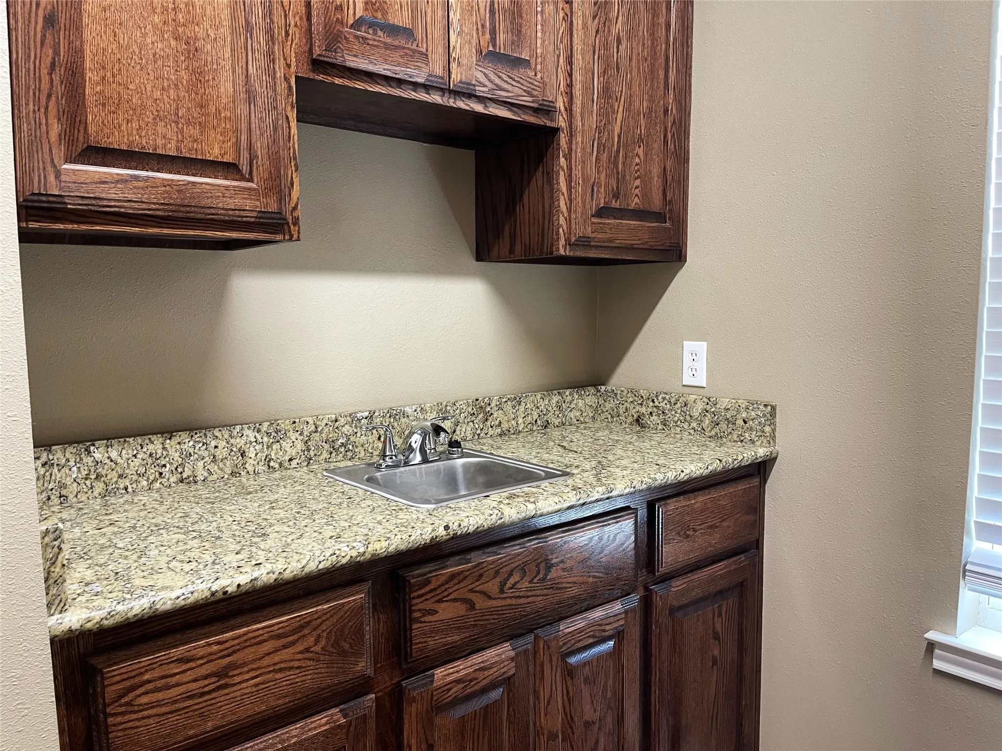 Utility sink in Laundry Room
