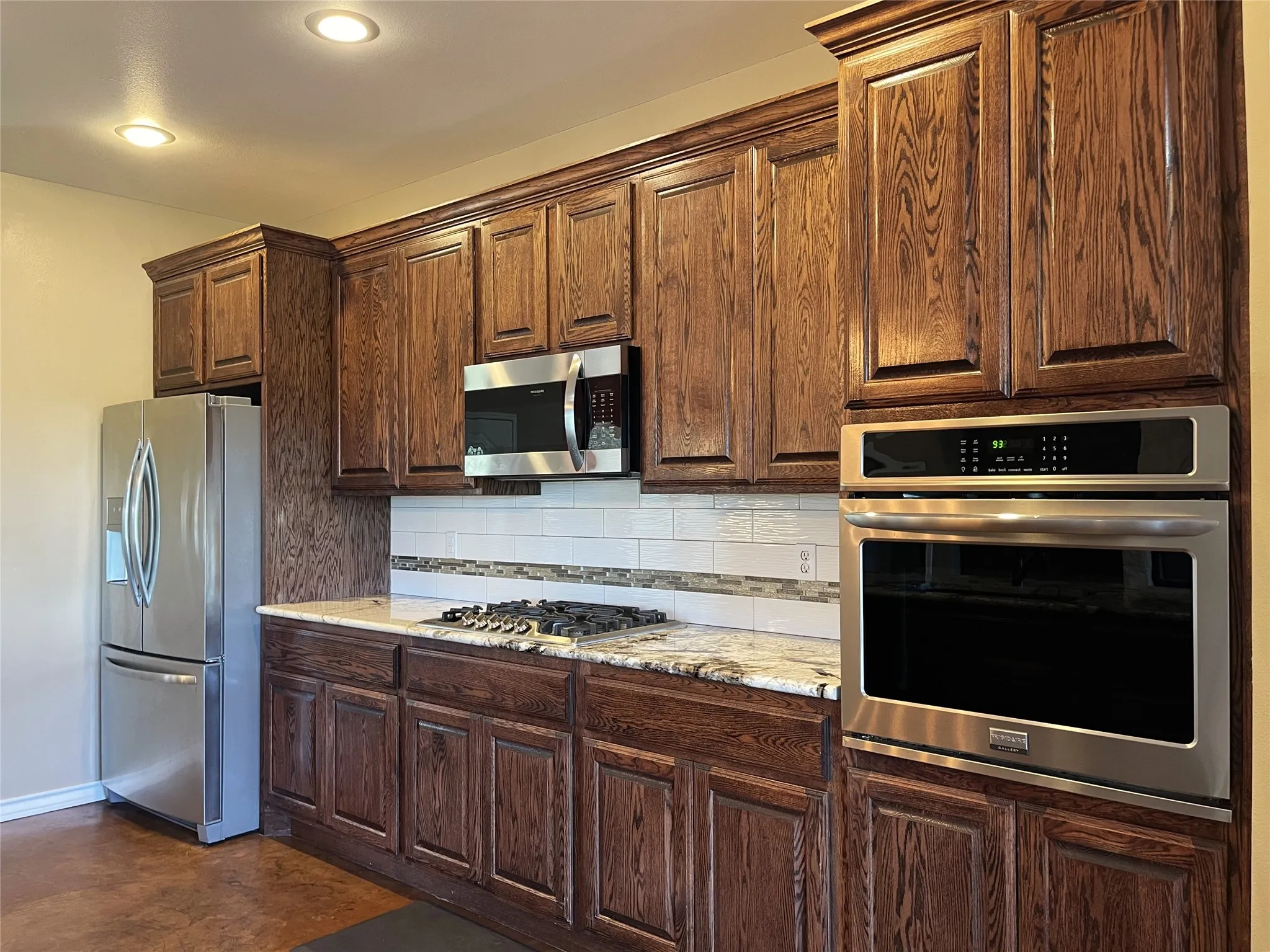 Lots of Cabinet Space