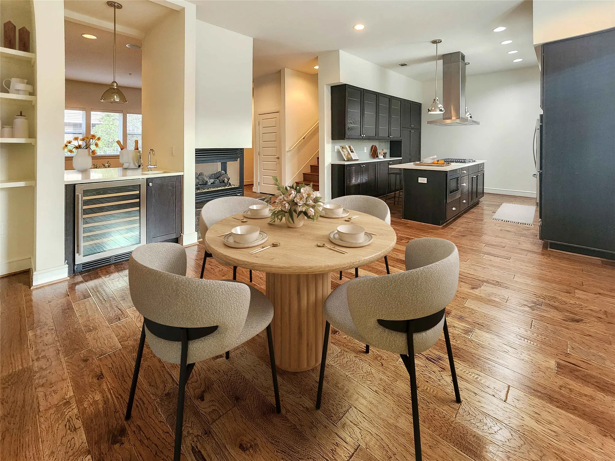 Townhouse For Rent in Dallas County , 2525 State Street 1110, Dallas, Texas 75201, 3 Bedroom, 4 Bathroom, 3 Garage spaces, 2,282 Sqft, built in 2016, mls#21393578, Real Estate Agent in Dallas, Homes For Rent in Dallas county, Homes For Rent in Dallas, Realtor in Dallas Texas, Real Estate Brokerage Independent Realty Texas, Luminita Cordes Realtor
